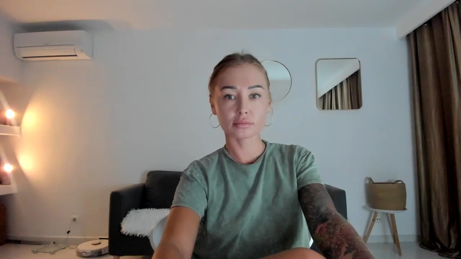 Gallery image thumbnail from AAA_Yas's myfreecams stream on, 08/23/2023, 22:50 image 14 of 20