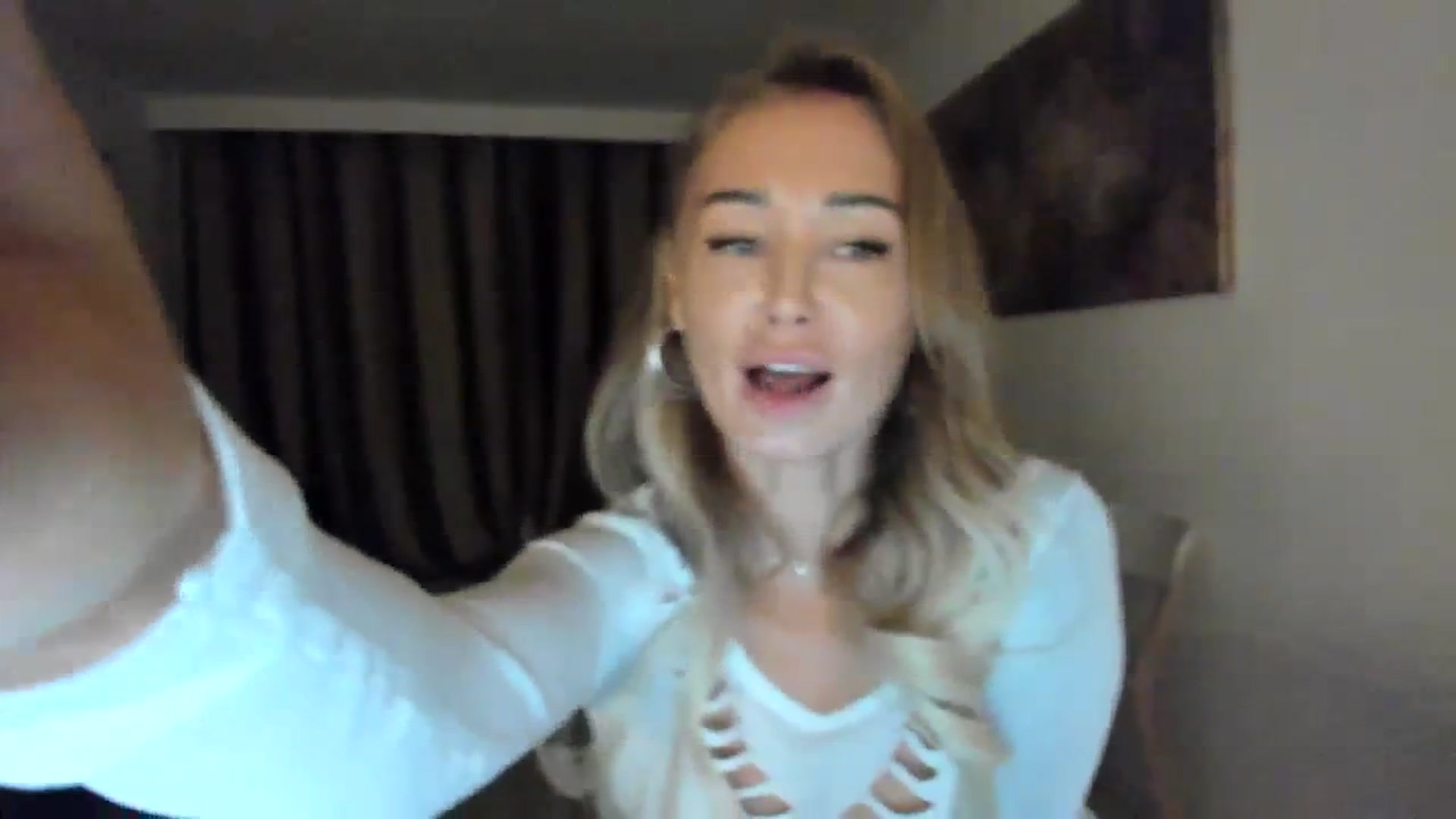 Gallery image thumbnail from AAA_Yas's myfreecams stream on, 08/26/2023, 23:11 image 13 of 20
