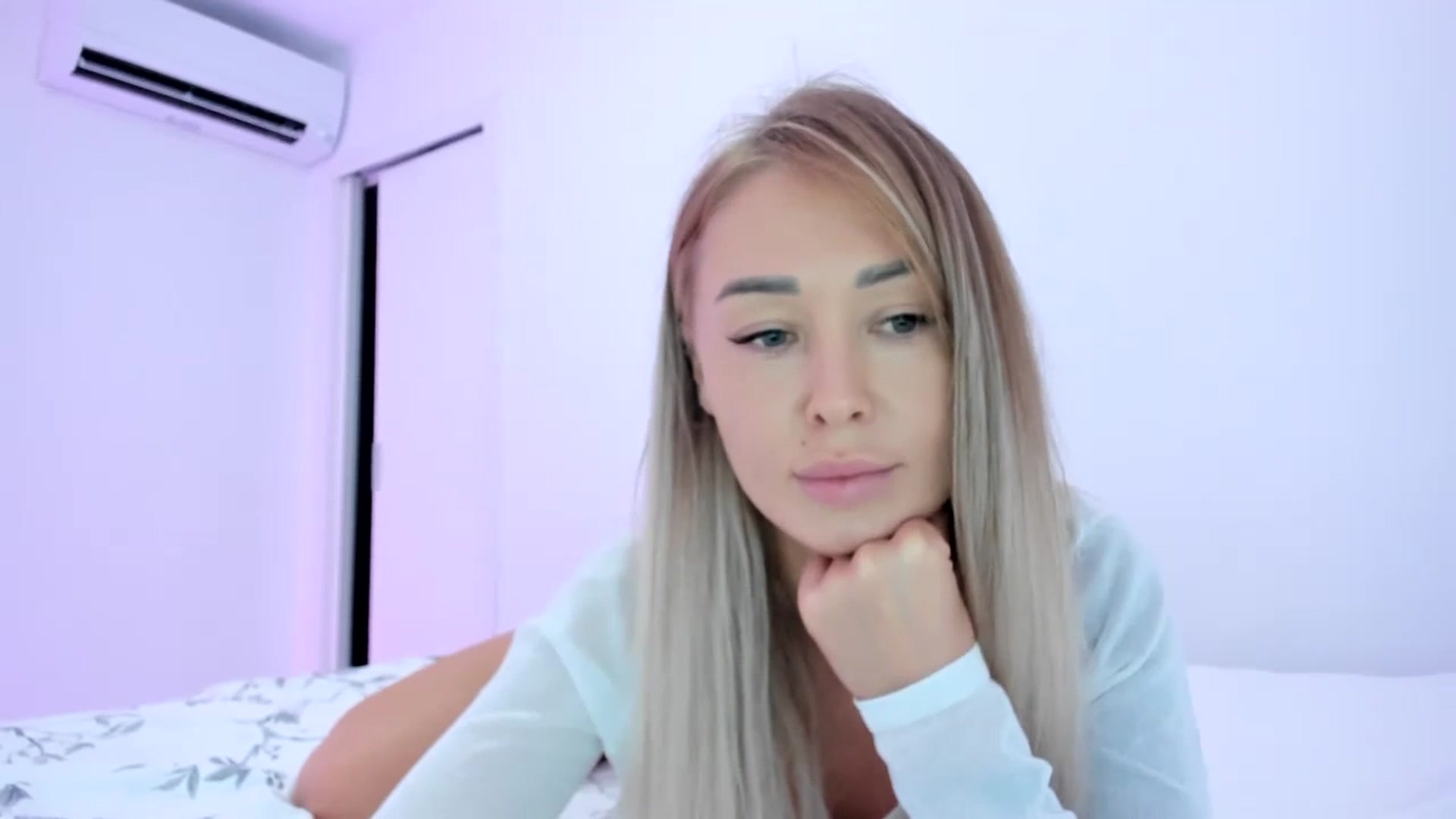 Gallery image thumbnail from AAA_Yas's myfreecams stream on, 10/02/2023, 21:38 image 2 of 20