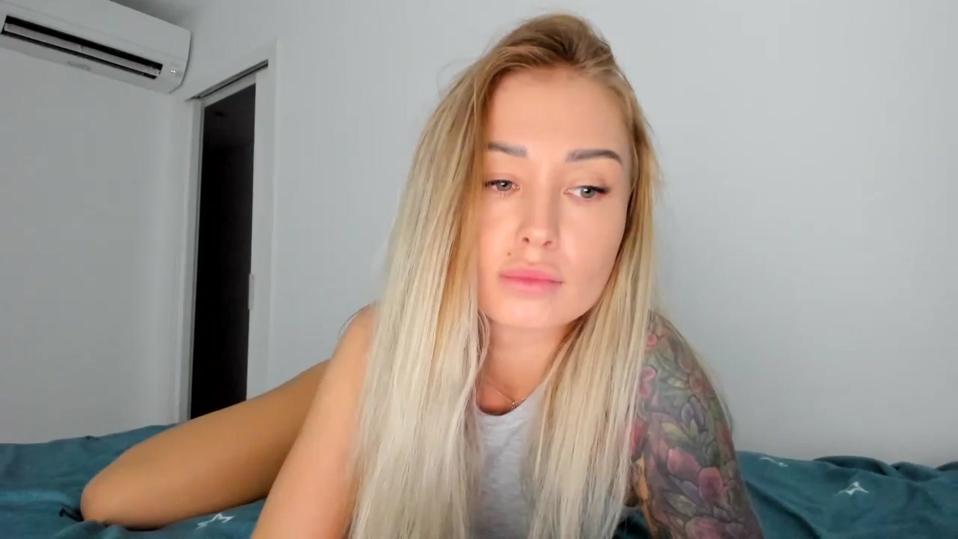 Gallery image thumbnail from AAA_Yas's myfreecams stream on, 10/07/2023, 21:10 image 3 of 20