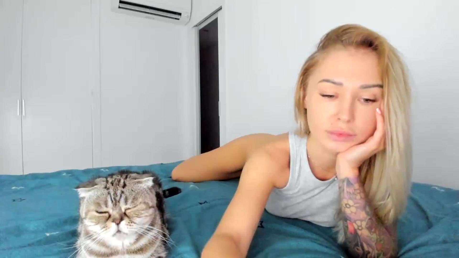 Gallery image thumbnail from AAA_Yas's myfreecams stream on, 10/07/2023, 21:10 image 19 of 20