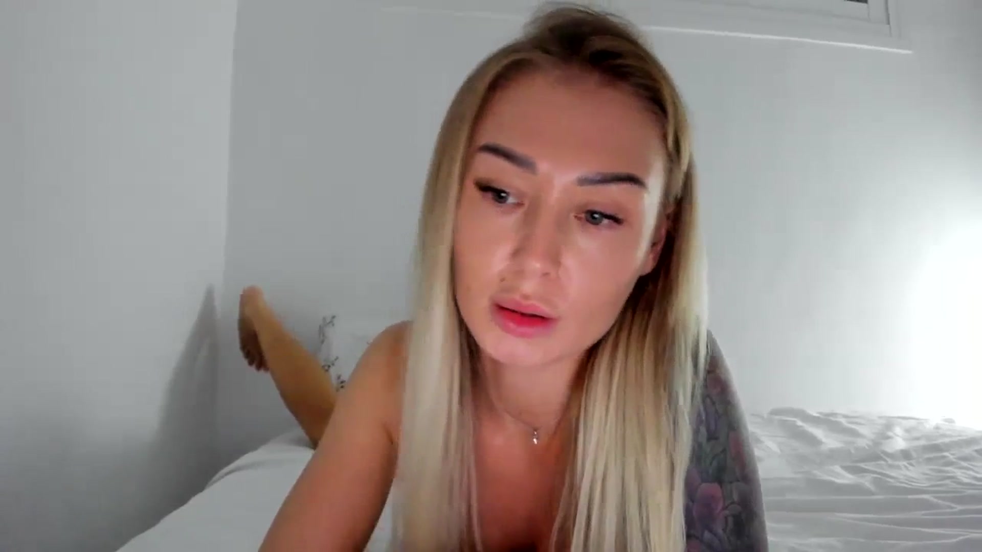 Gallery image thumbnail from AAA_Yas's myfreecams stream on, 10/13/2023, 23:48 image 3 of 20
