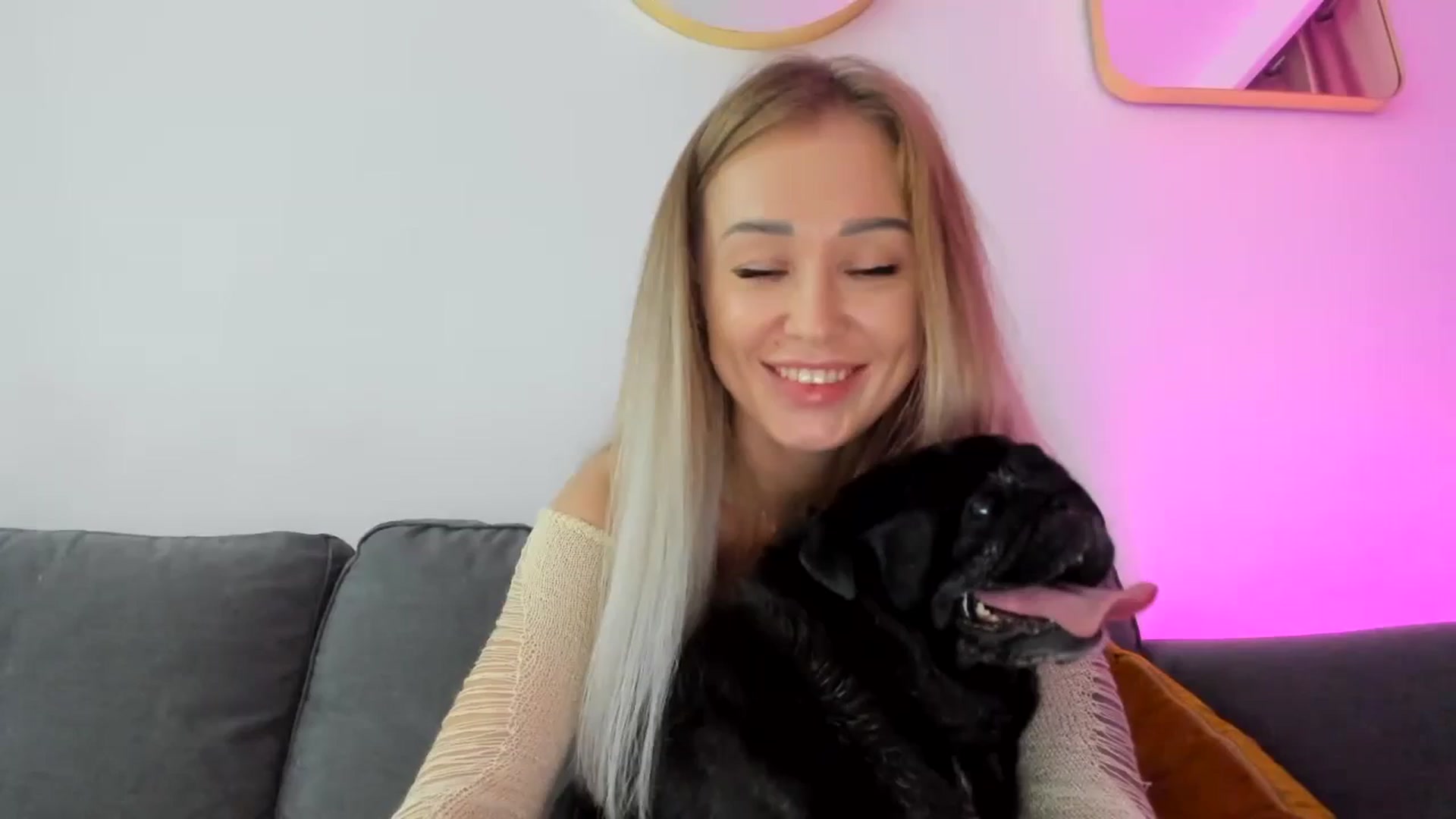 Gallery image thumbnail from AAA_Yas's myfreecams stream on, 10/20/2023, 23:12 image 14 of 20