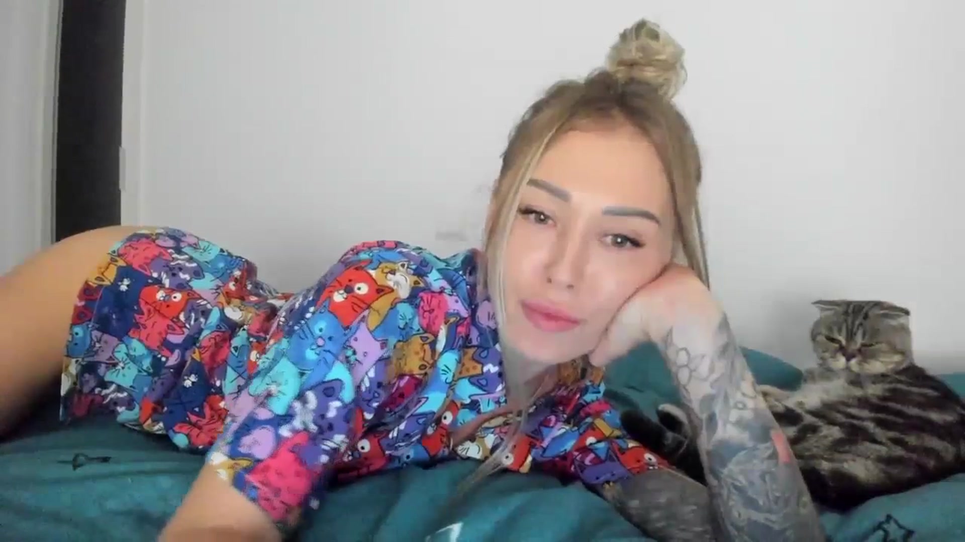 Gallery image thumbnail from AAA_Yas's myfreecams stream on, 10/27/2023, 23:26 image 14 of 20