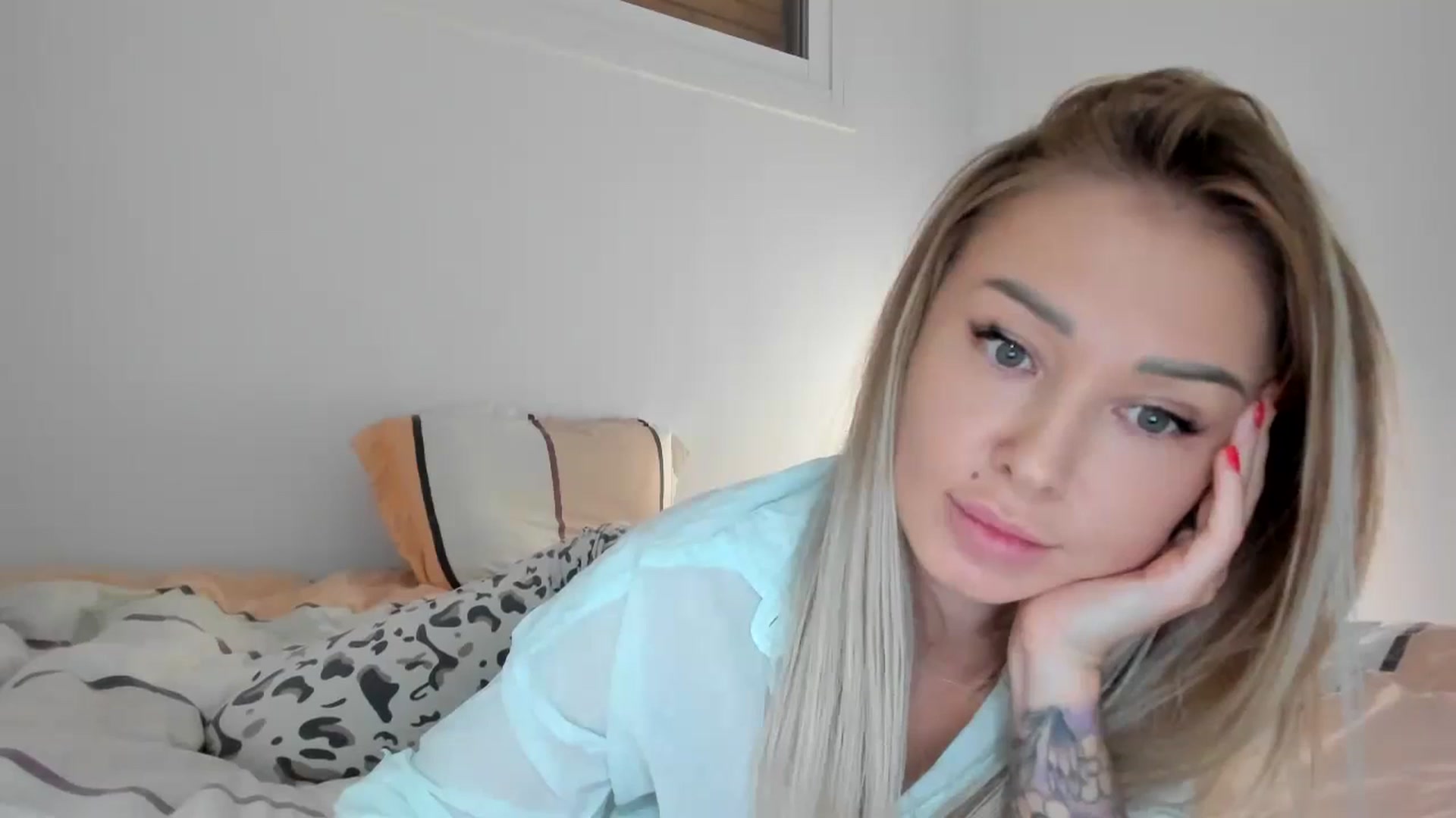 Gallery image thumbnail from AAA_Yas's myfreecams stream on, 11/04/2023, 20:28 image 14 of 20
