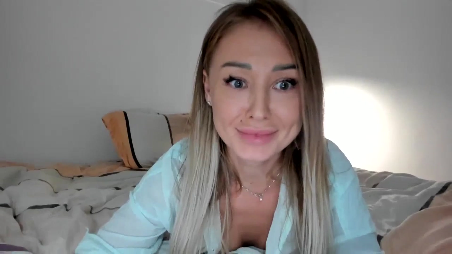 Gallery image thumbnail from AAA_Yas's myfreecams stream on, 11/04/2023, 23:18 image 3 of 20