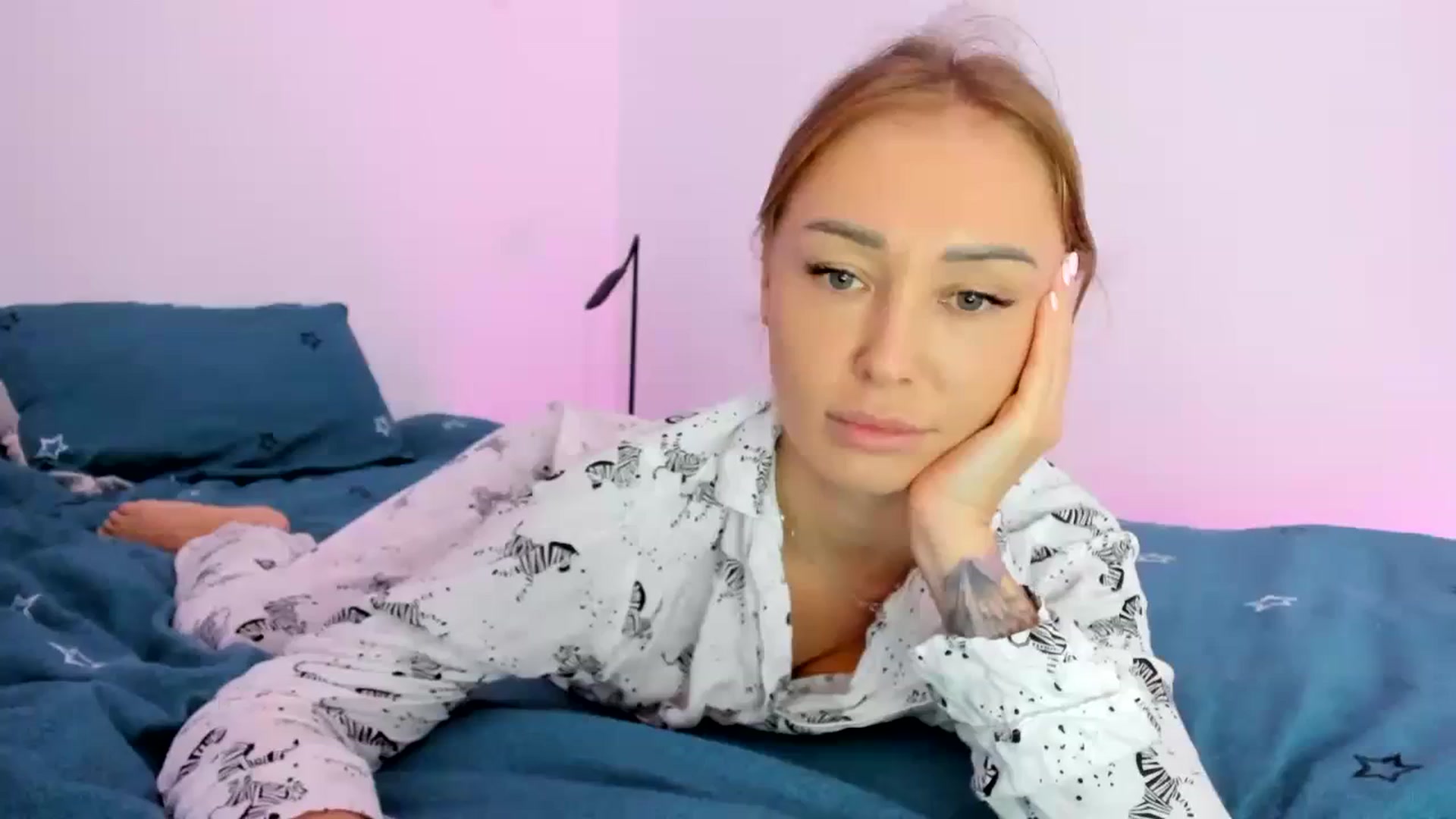 Gallery image thumbnail from AAA_Yas's myfreecams stream on, 11/12/2023, 21:58 image 1 of 20