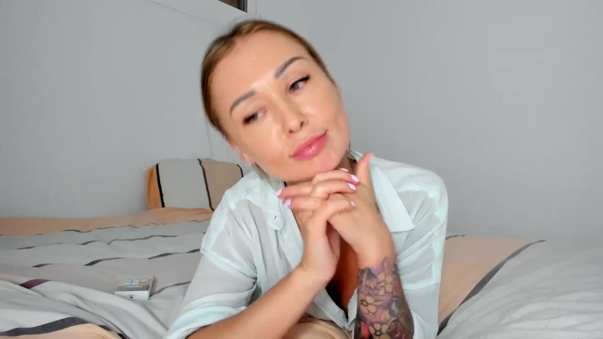 Gallery image thumbnail from AAA_Yas's myfreecams stream on, 11/17/2023, 21:39 image 2 of 20