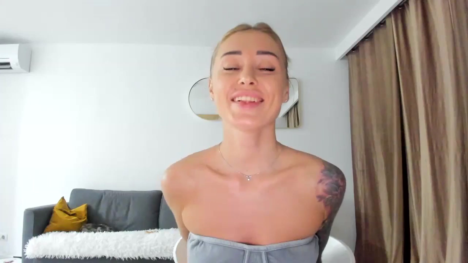 Gallery image thumbnail from AAA_Yas's myfreecams stream on, 11/20/2023, 20:59 image 11 of 20