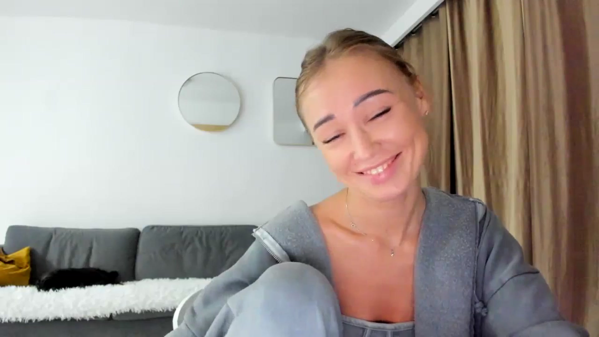 Gallery image thumbnail from AAA_Yas's myfreecams stream on, 11/20/2023, 23:35 image 12 of 20