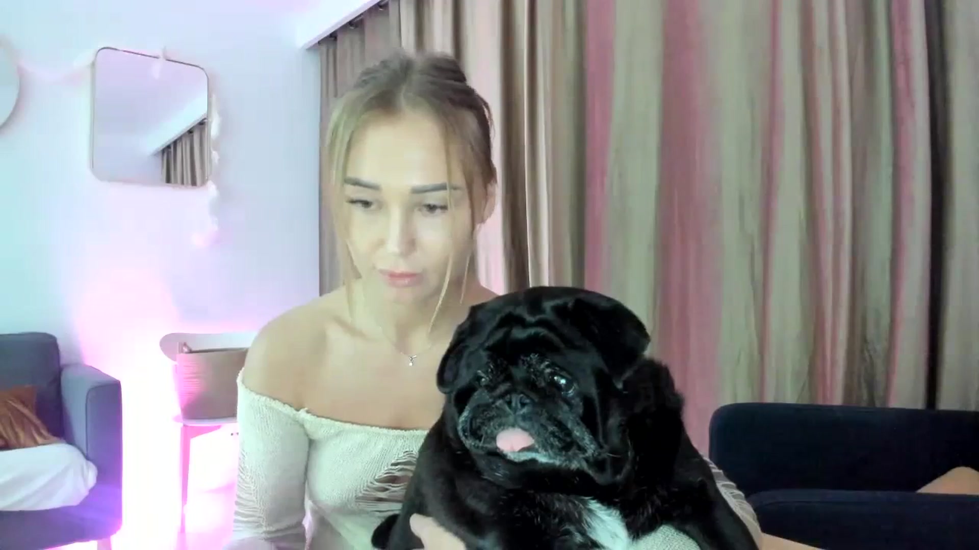 Gallery image thumbnail from AAA_Yas's myfreecams stream on, 12/06/2023, 23:33 image 14 of 20
