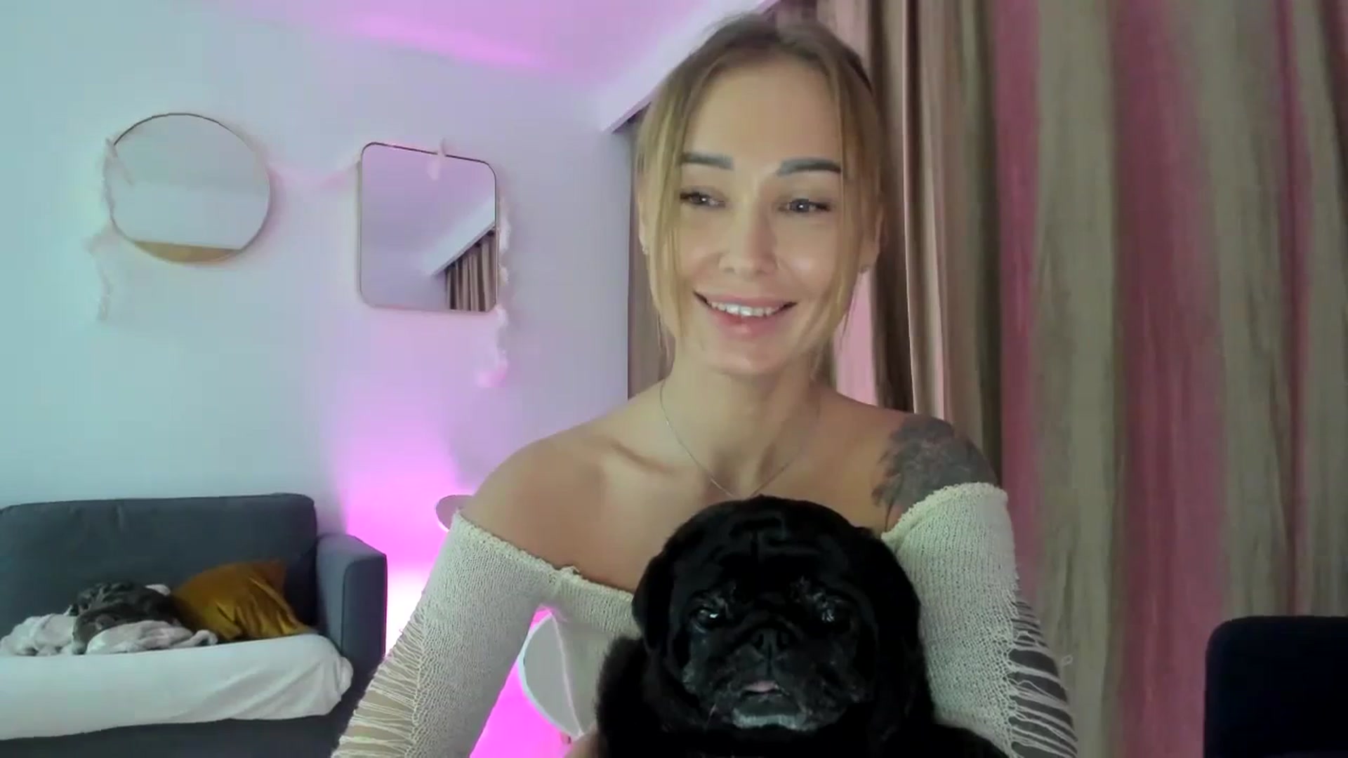 Gallery image thumbnail from AAA_Yas's myfreecams stream on, 12/06/2023, 23:33 image 2 of 20