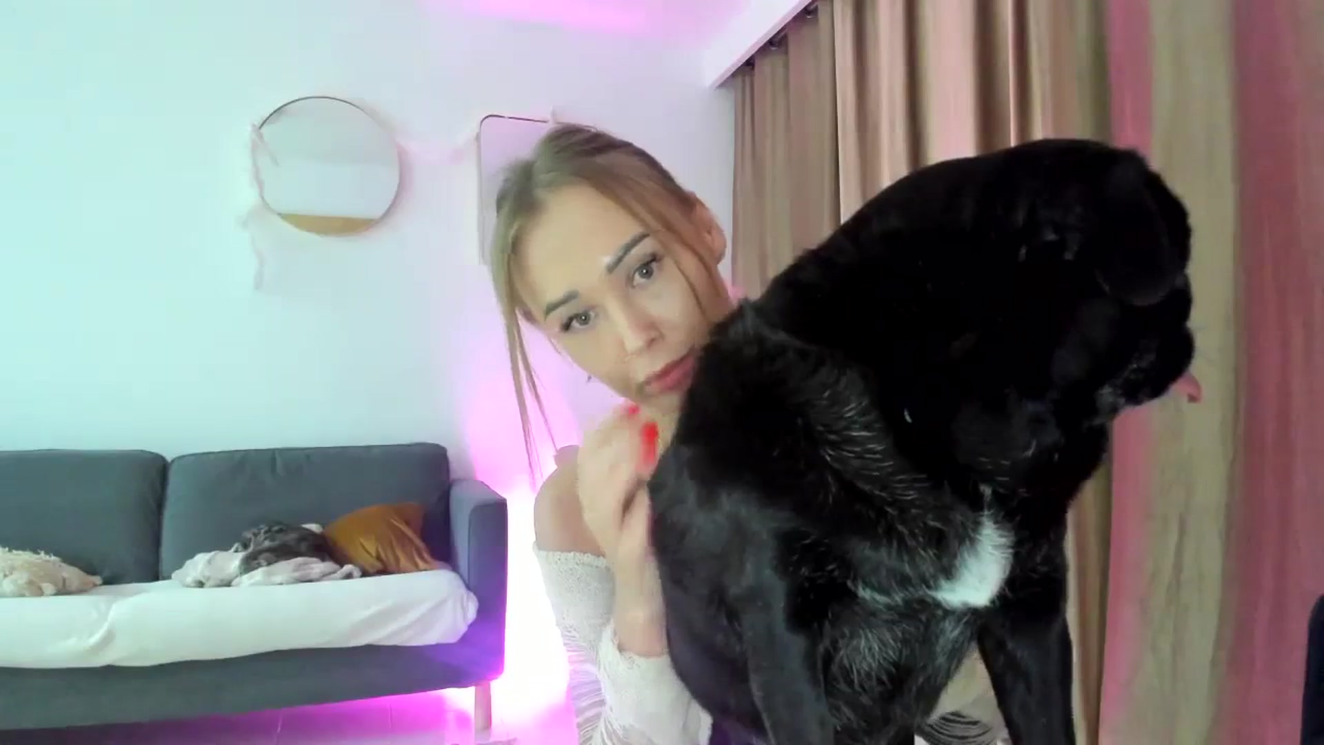 Gallery image thumbnail from AAA_Yas's myfreecams stream on, 12/06/2023, 23:33 image 17 of 20