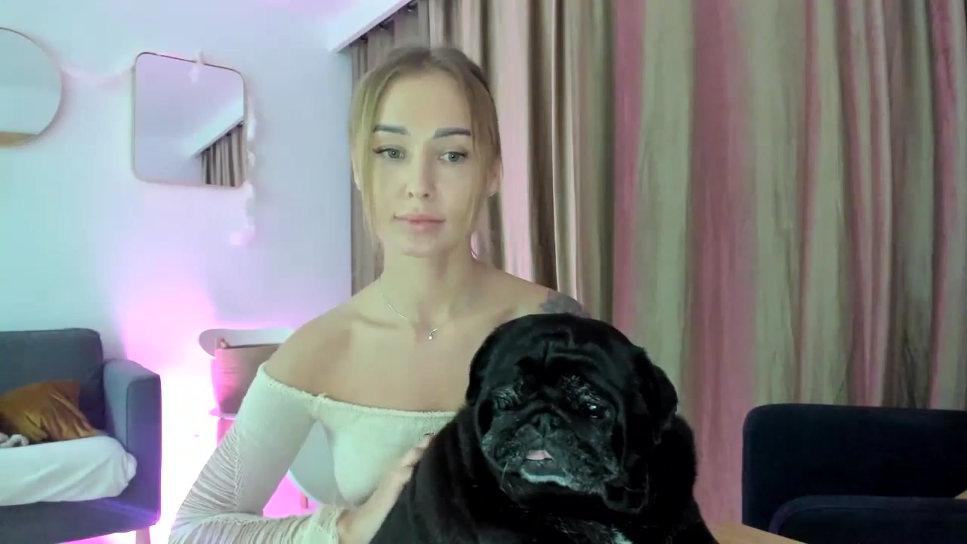 Gallery image thumbnail from AAA_Yas's myfreecams stream on, 12/06/2023, 23:33 image 10 of 20