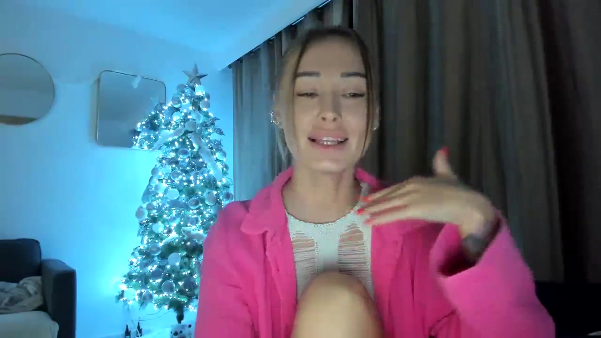 Gallery image thumbnail from AAA_Yas's myfreecams stream on, 12/09/2023, 20:49 image 10 of 20
