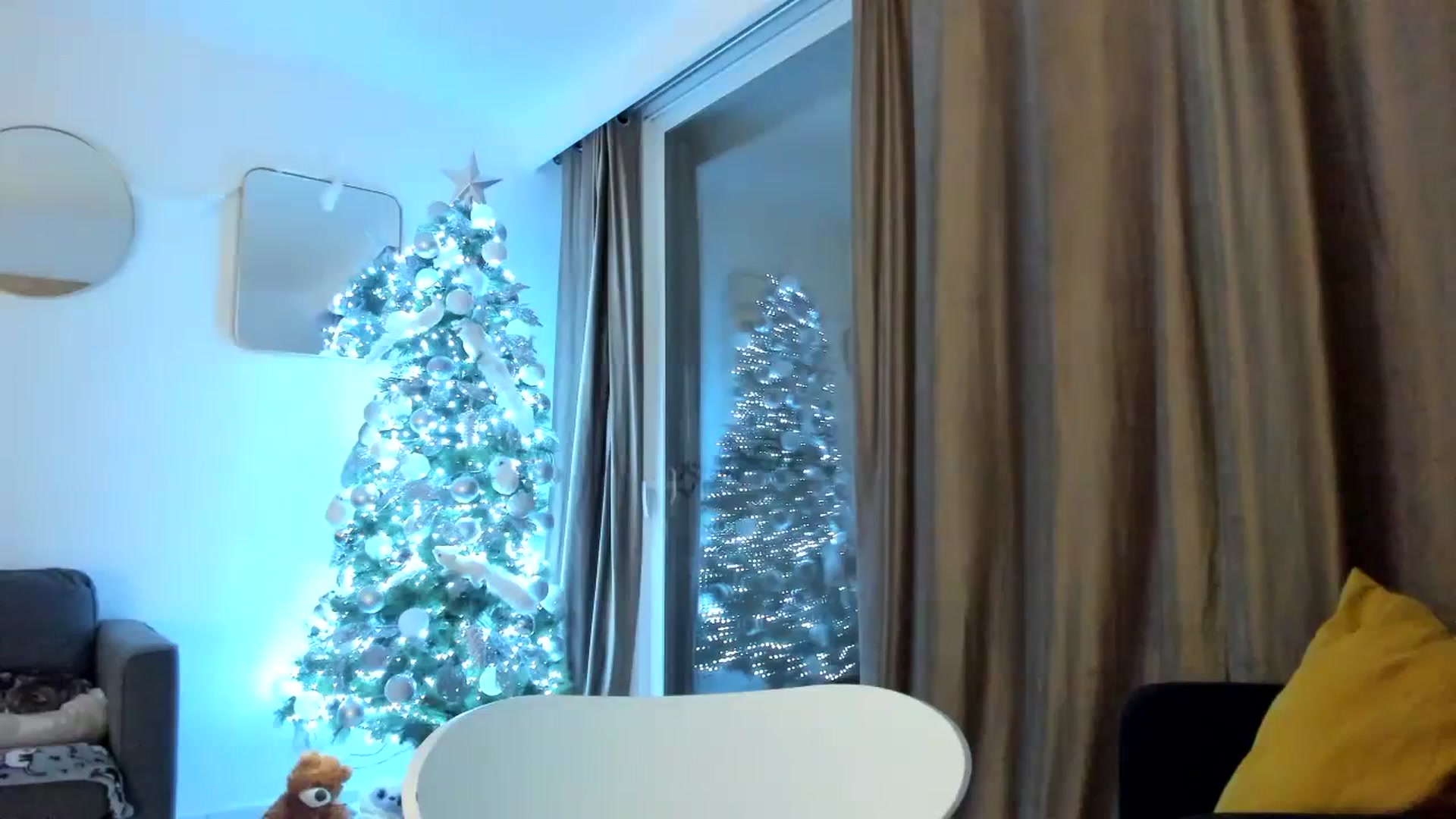 Gallery image thumbnail from AAA_Yas's myfreecams stream on, 12/10/2023, 22:16 image 18 of 20
