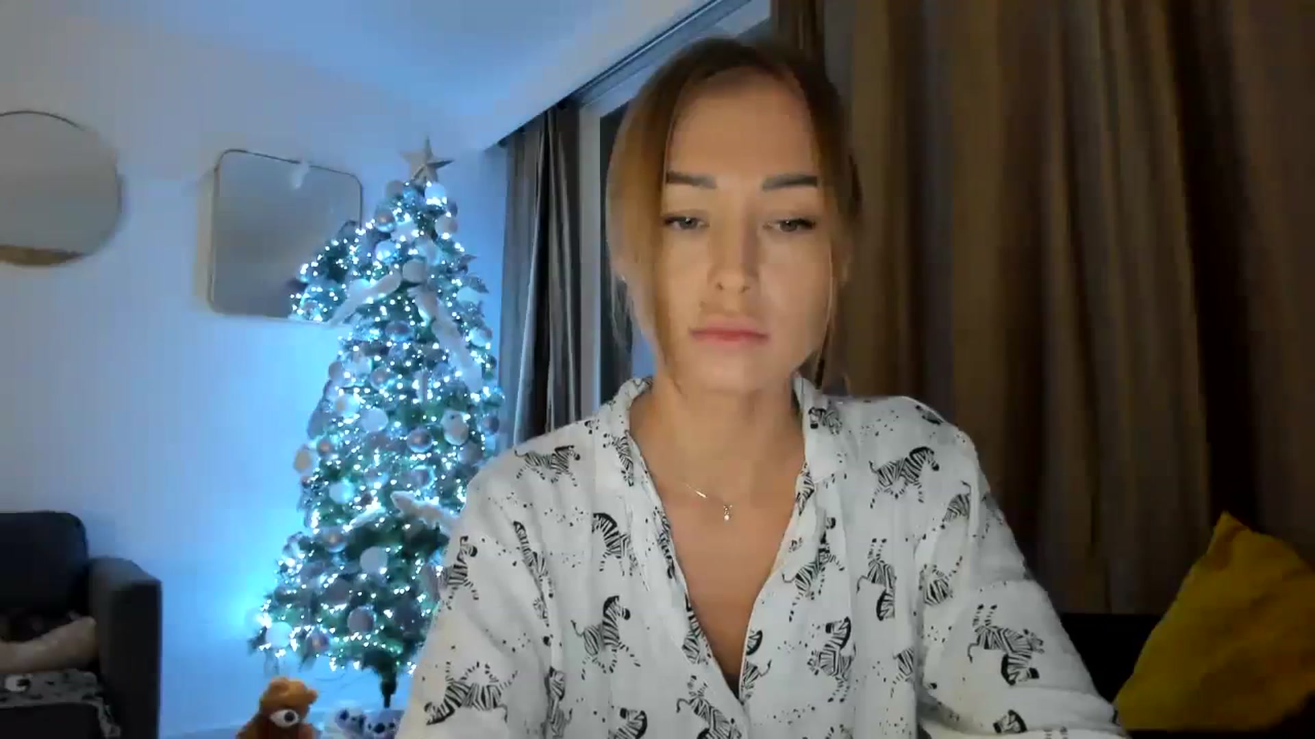 Gallery image thumbnail from AAA_Yas's myfreecams stream on, 12/10/2023, 22:16 image 4 of 20