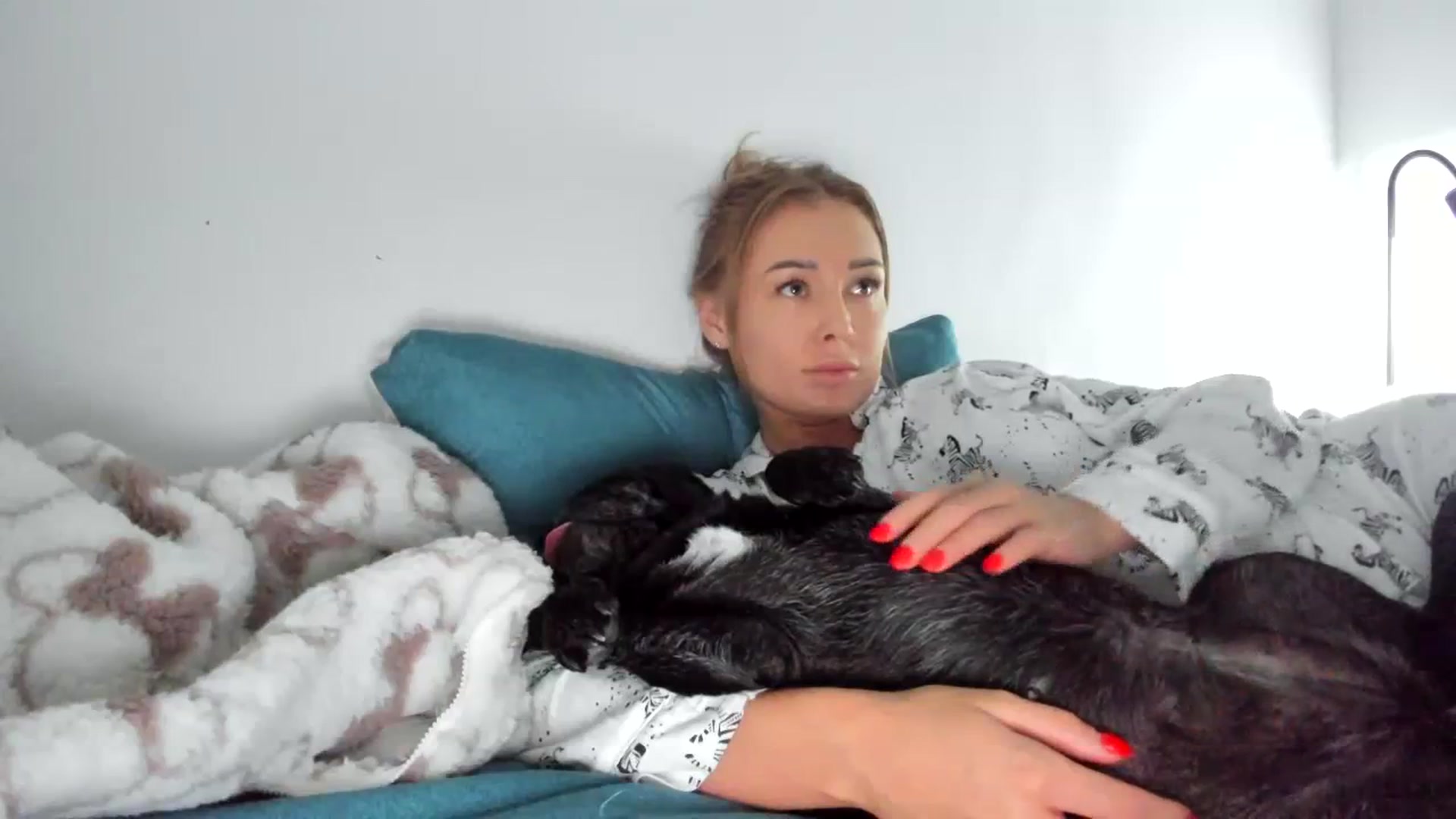 Gallery image thumbnail from AAA_Yas's myfreecams stream on, 12/11/2023, 24:01 image 4 of 20