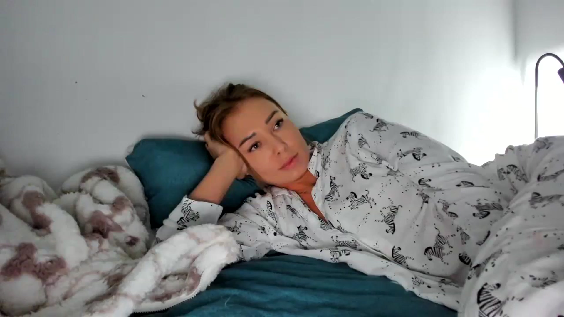 Gallery image thumbnail from AAA_Yas's myfreecams stream on, 12/11/2023, 24:01 image 17 of 20