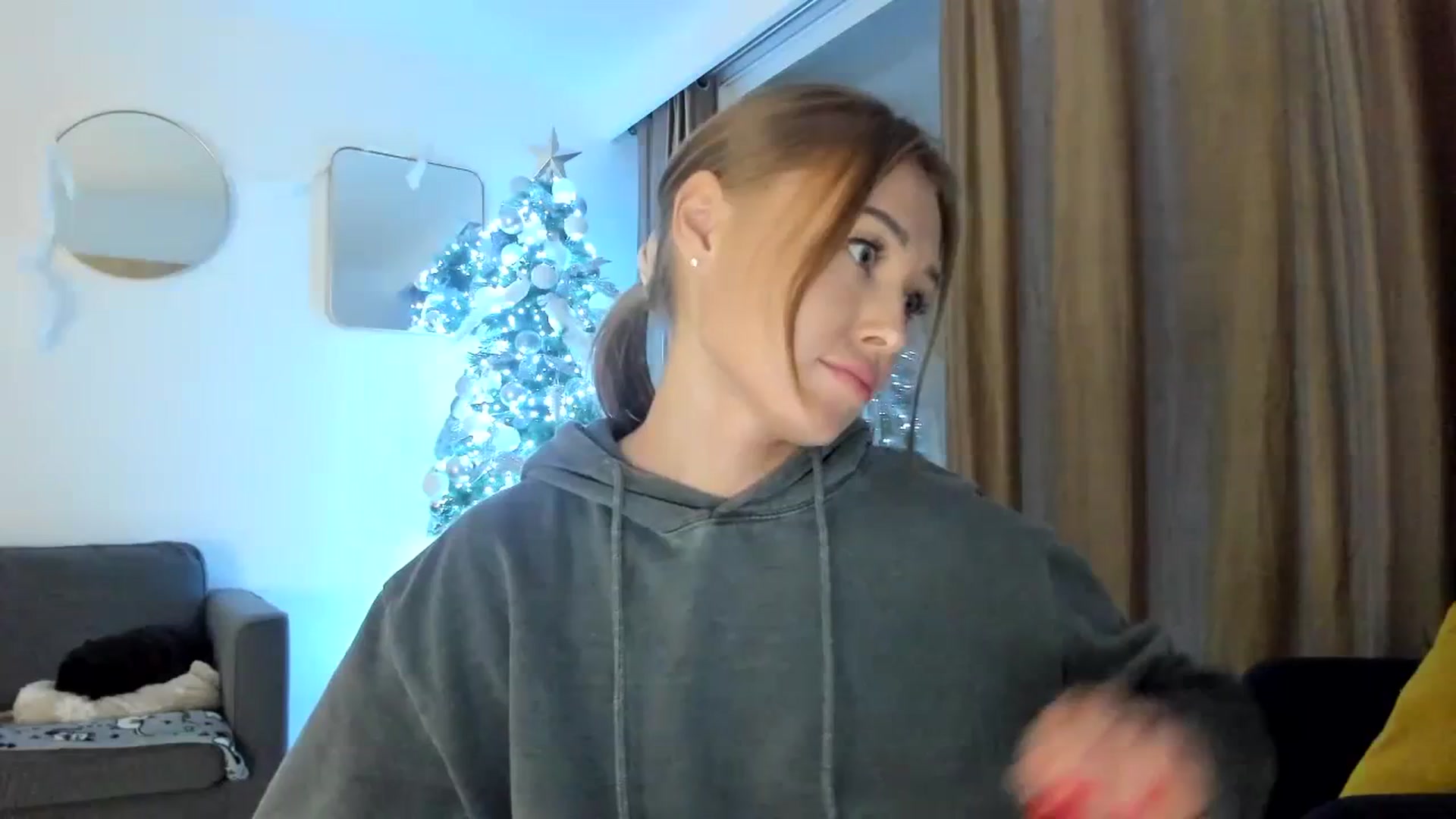 Gallery image thumbnail from AAA_Yas's myfreecams stream on, 12/12/2023, 23:24 image 15 of 20