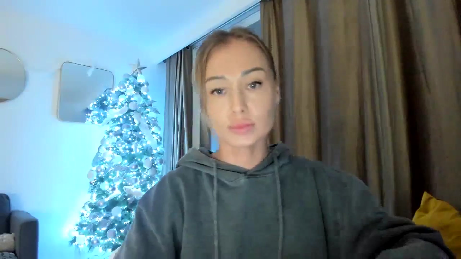 Gallery image thumbnail from AAA_Yas's myfreecams stream on, 12/12/2023, 23:24 image 11 of 20