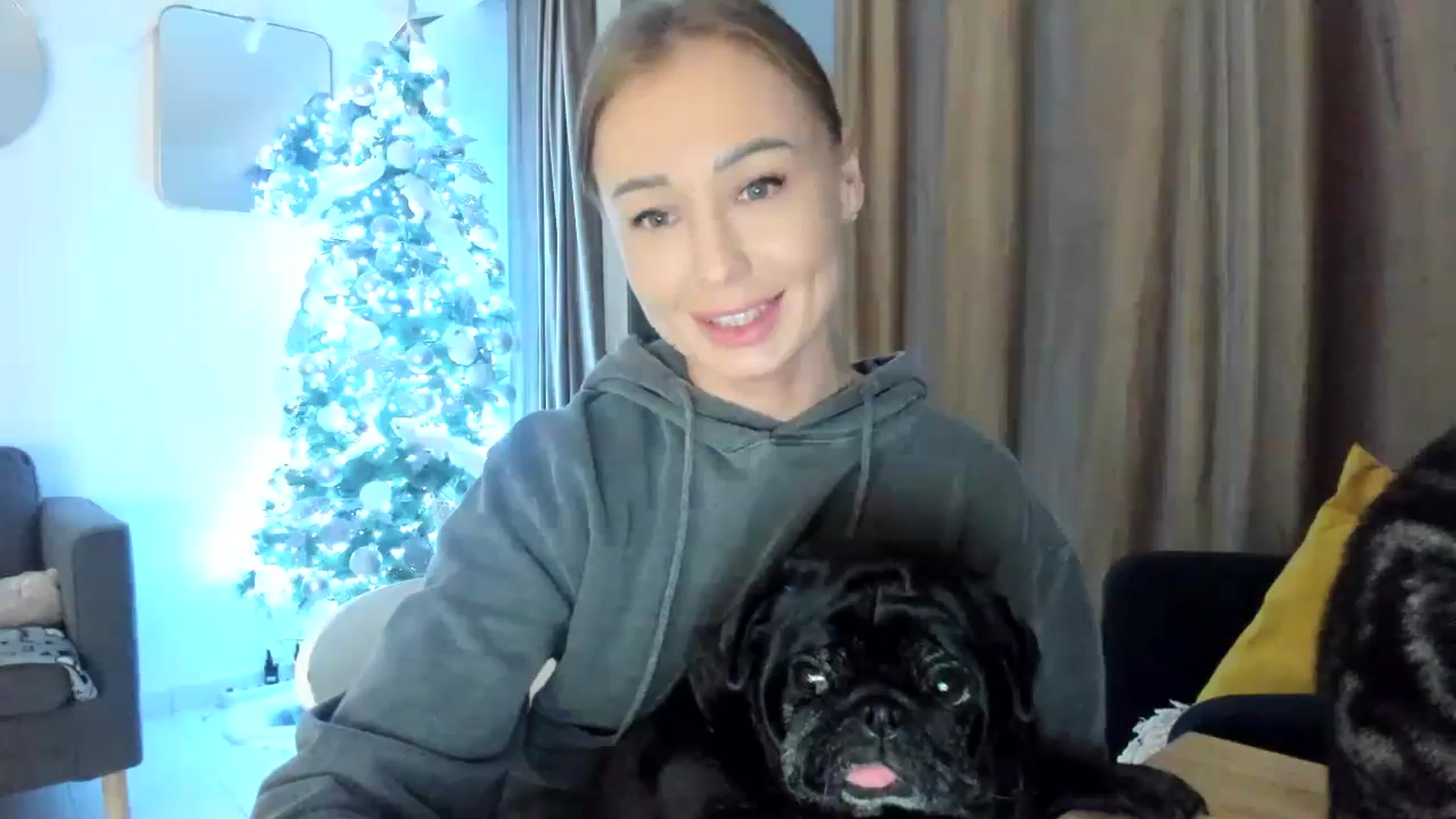 Gallery image thumbnail from AAA_Yas's myfreecams stream on, 12/12/2023, 23:24 image 2 of 20