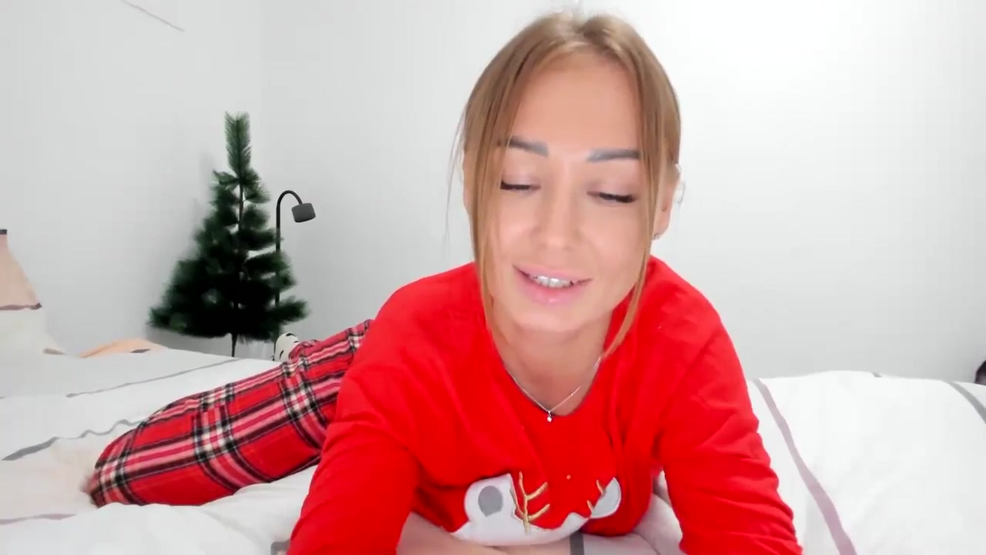 Gallery image thumbnail from AAA_Yas's myfreecams stream on, 12/26/2023, 22:19 image 13 of 20