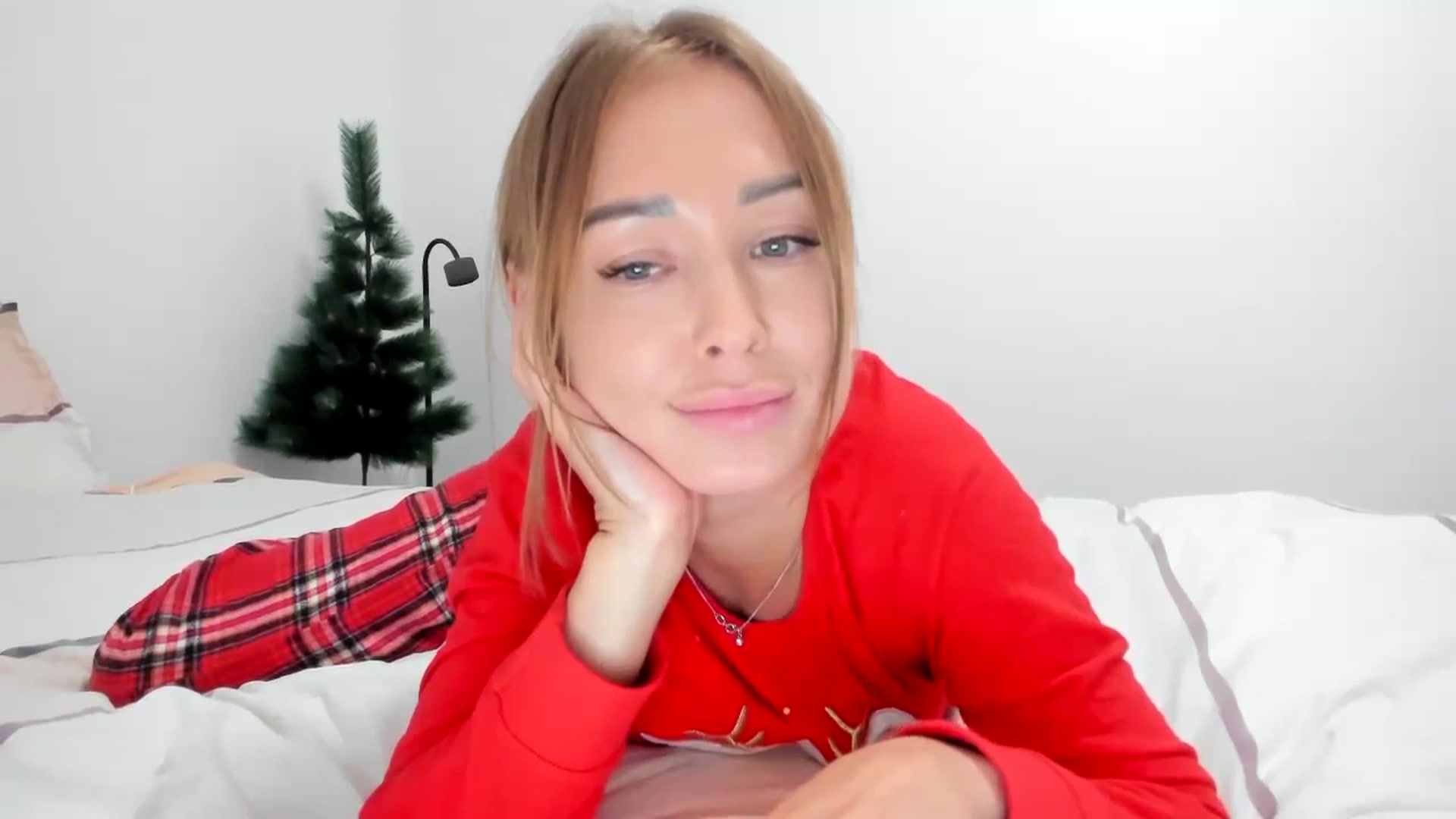 Gallery image thumbnail from AAA_Yas's myfreecams stream on, 12/26/2023, 23:31 image 4 of 20