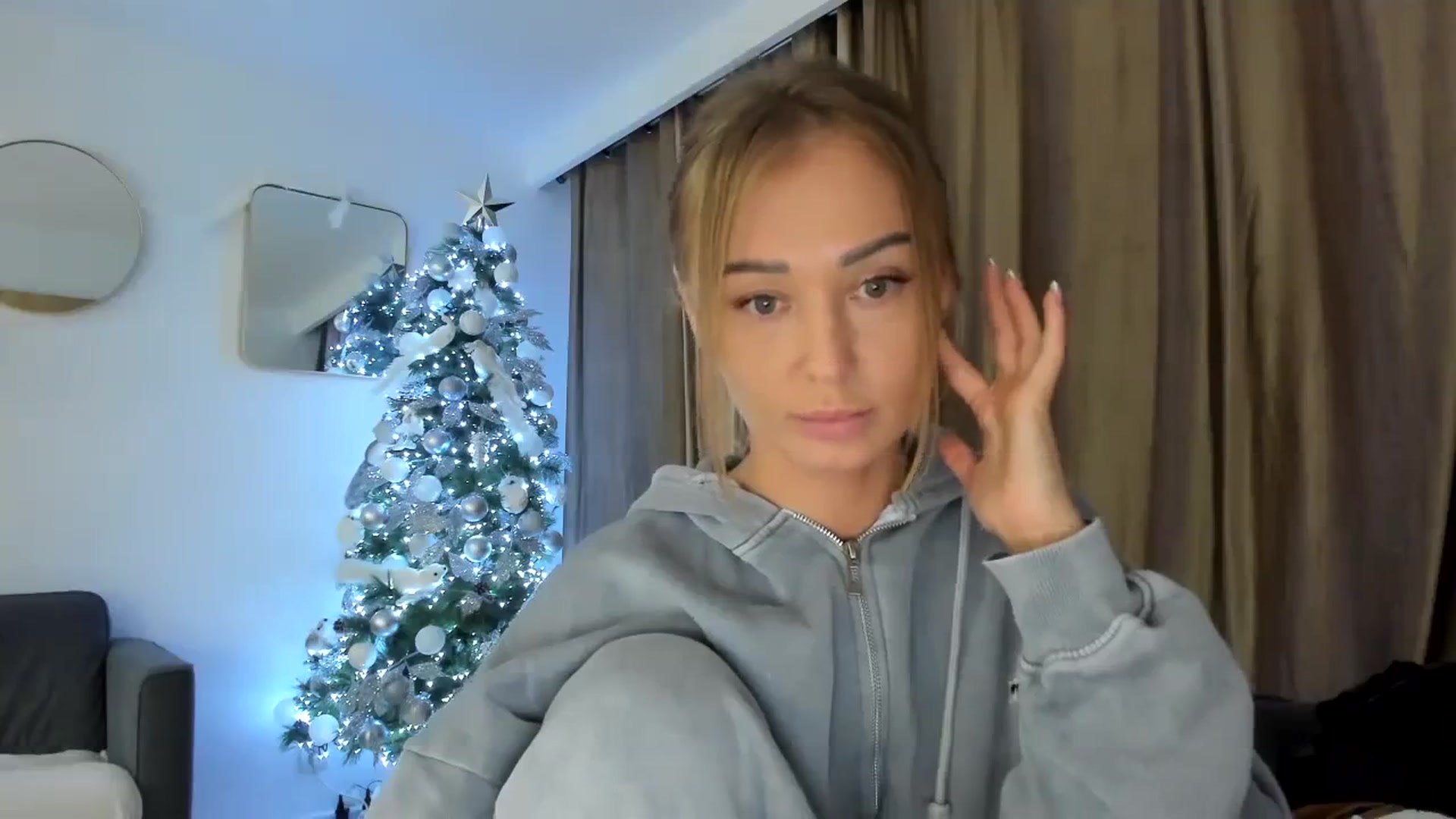 Gallery image thumbnail from AAA_Yas's myfreecams stream on, 12/29/2023, 22:57 image 20 of 20