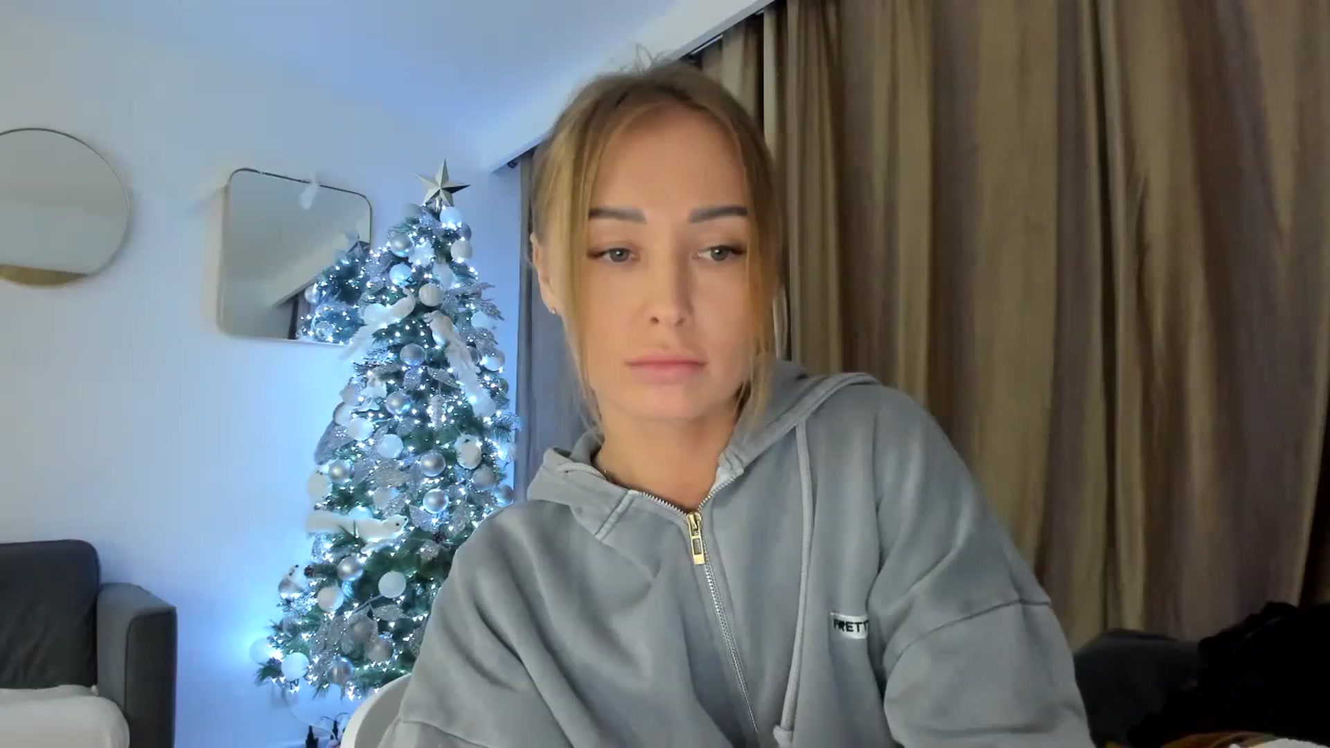 Gallery image thumbnail from AAA_Yas's myfreecams stream on, 12/29/2023, 22:57 image 19 of 20