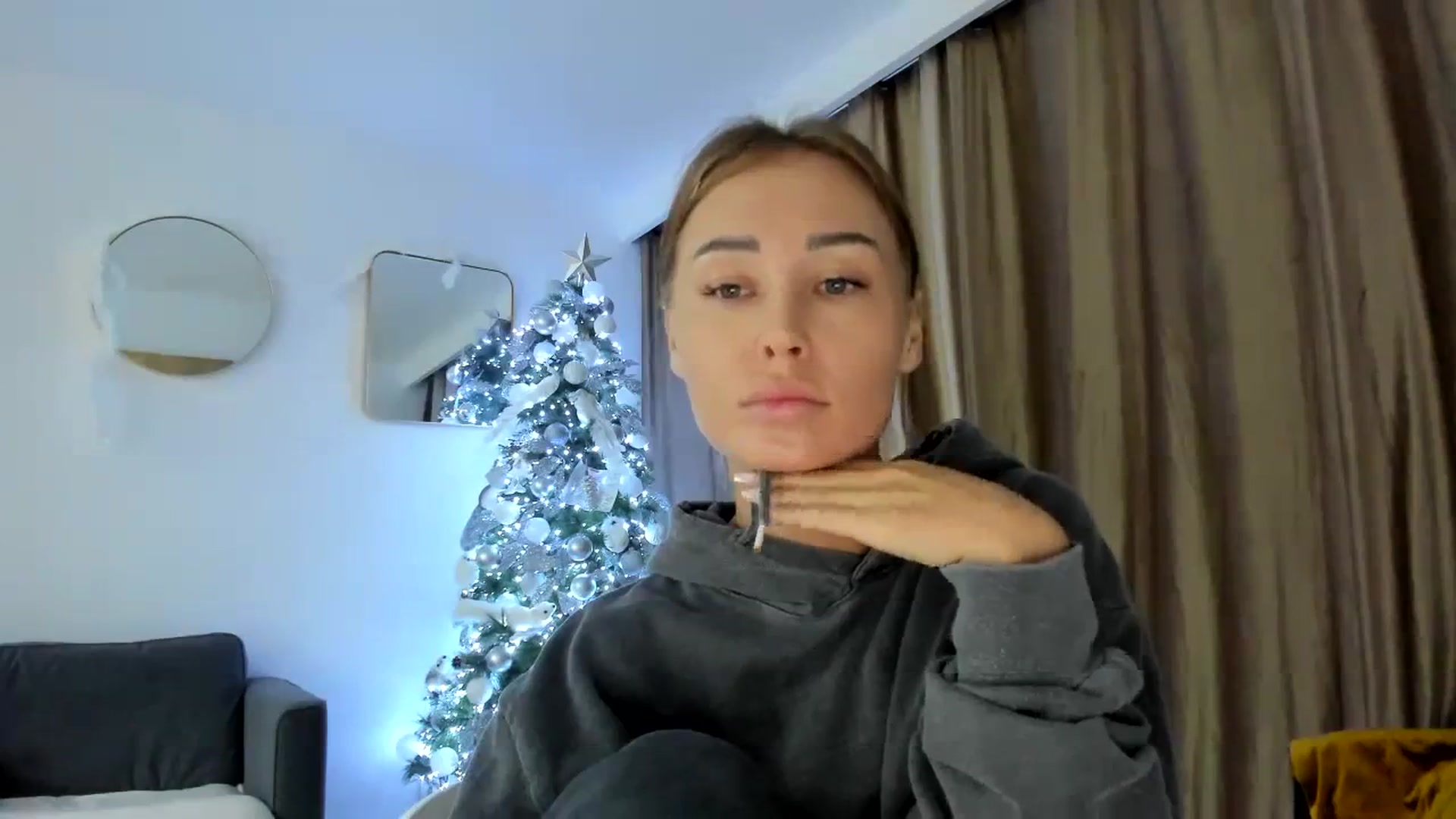 Gallery image thumbnail from AAA_Yas's myfreecams stream on, 01/01/2024, 19:04 image 11 of 20