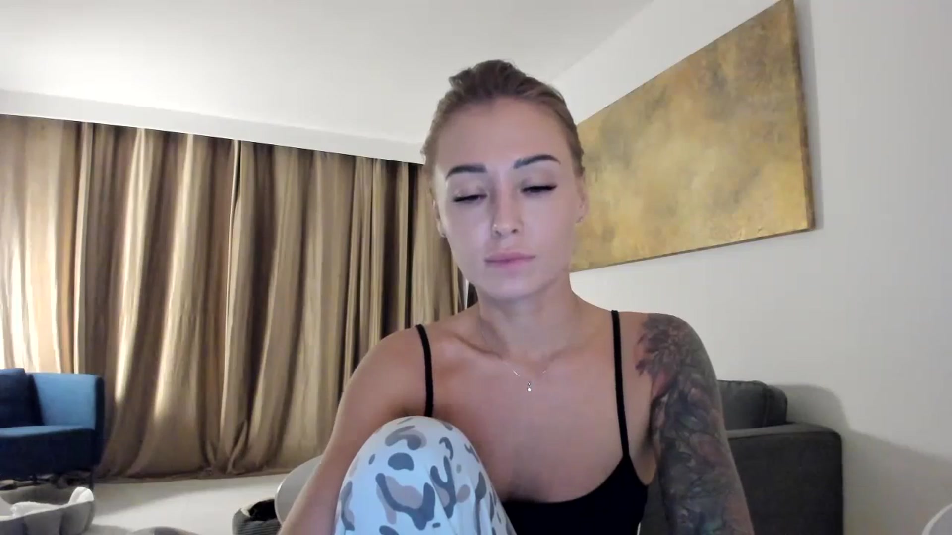 Gallery image thumbnail from AAA_Yas's myfreecams stream on, 01/16/2024, 22:27 image 8 of 20