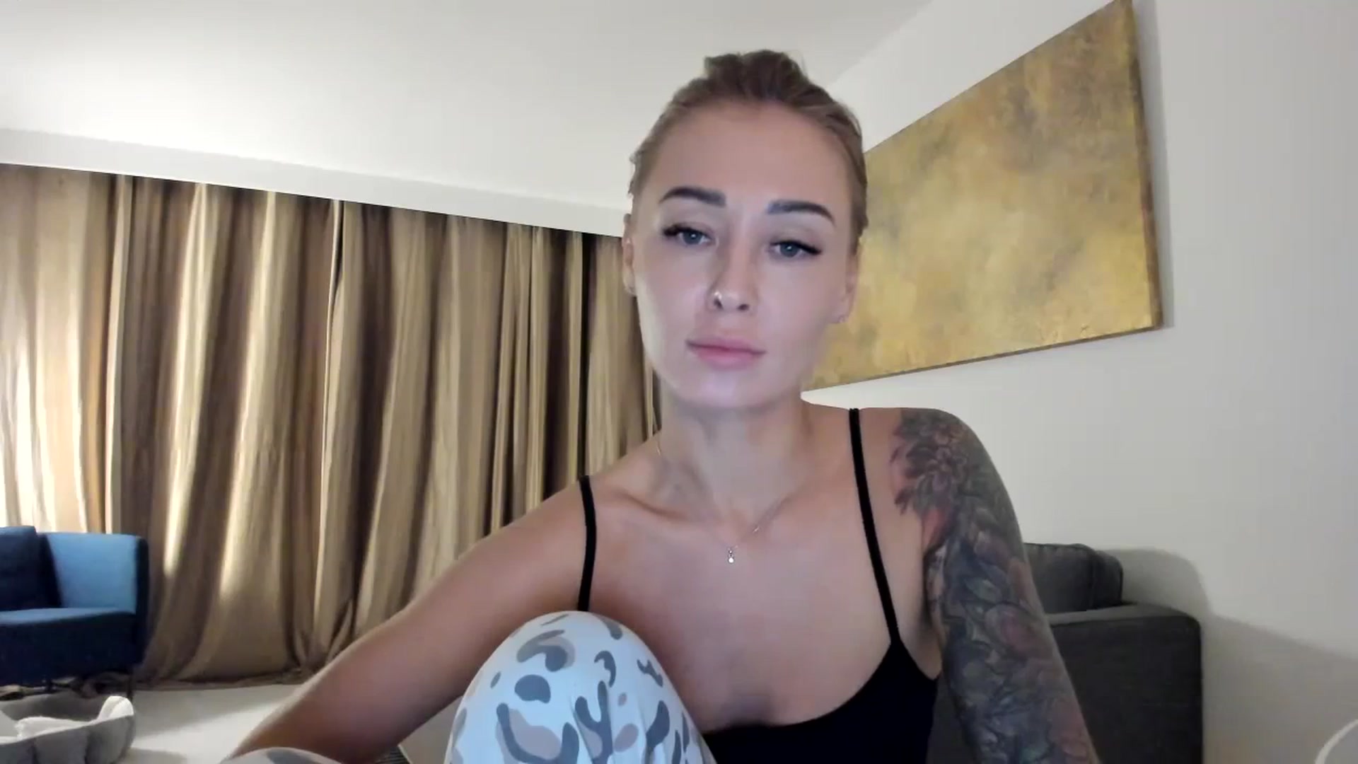 Gallery image thumbnail from AAA_Yas's myfreecams stream on, 01/16/2024, 22:27 image 6 of 20