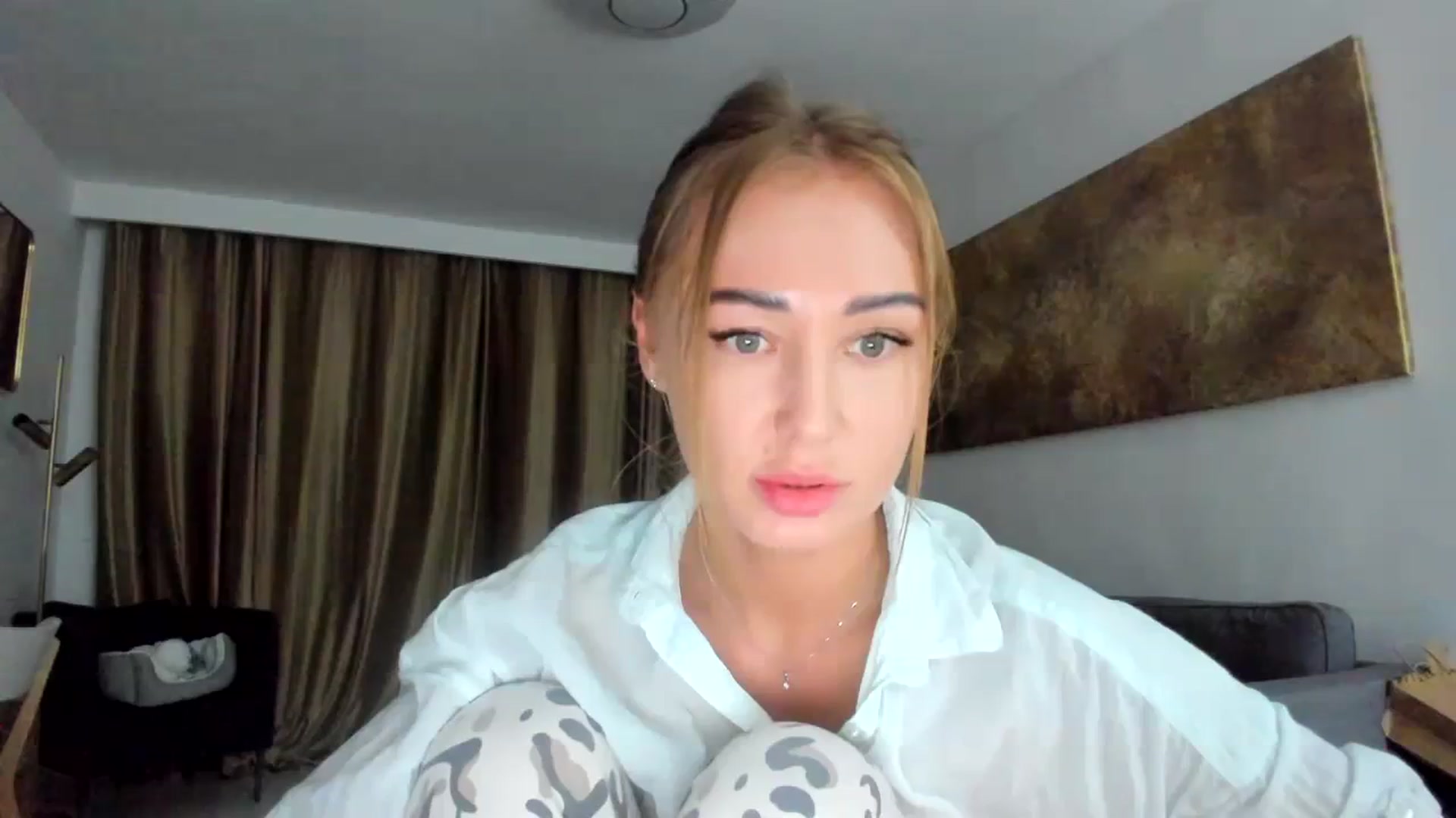Gallery image thumbnail from AAA_Yas's myfreecams stream on, 02/01/2024, 22:35 image 16 of 20