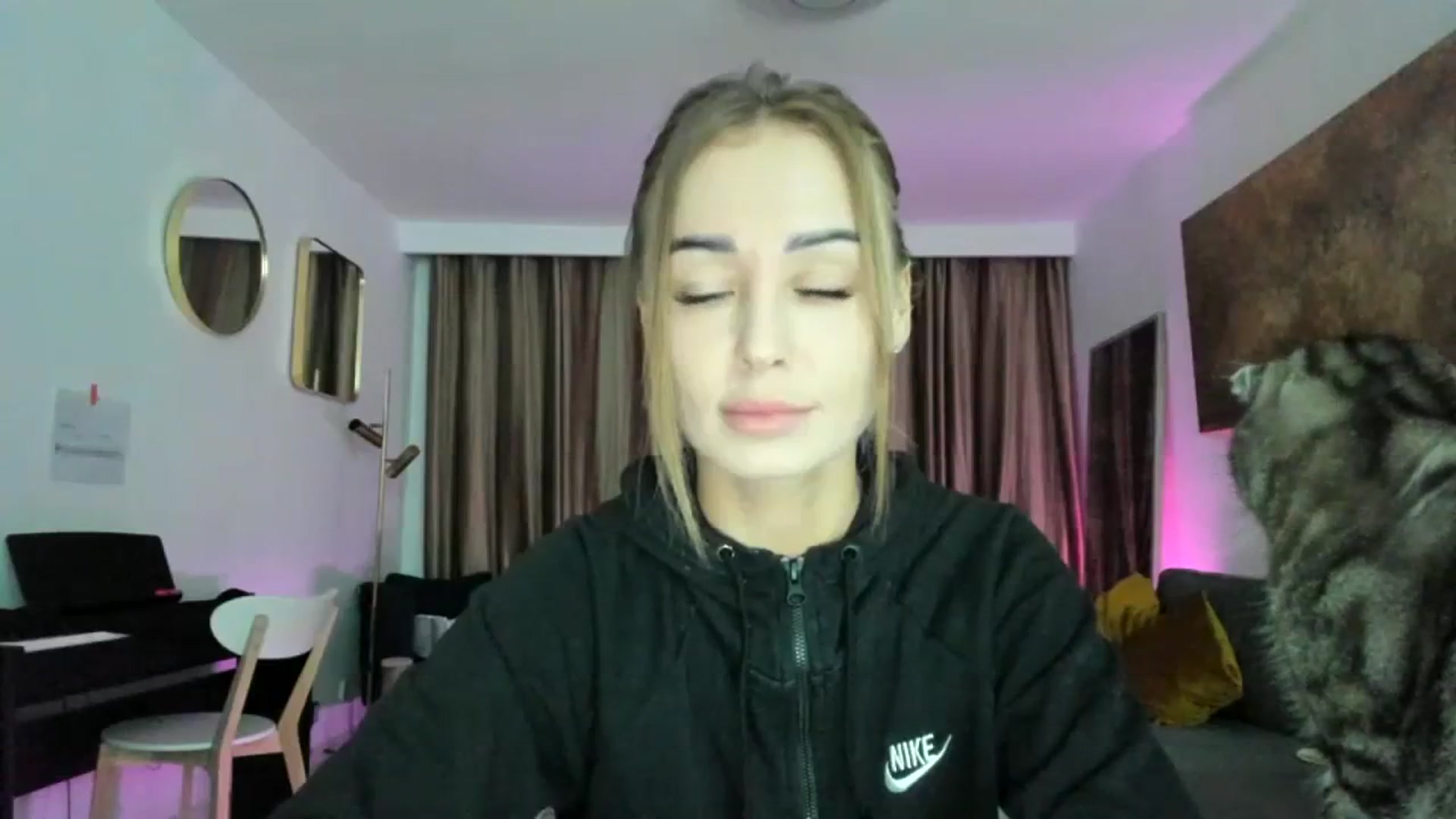 Gallery image thumbnail from AAA_Yas's myfreecams stream on, 02/06/2024, 21:21 image 11 of 20
