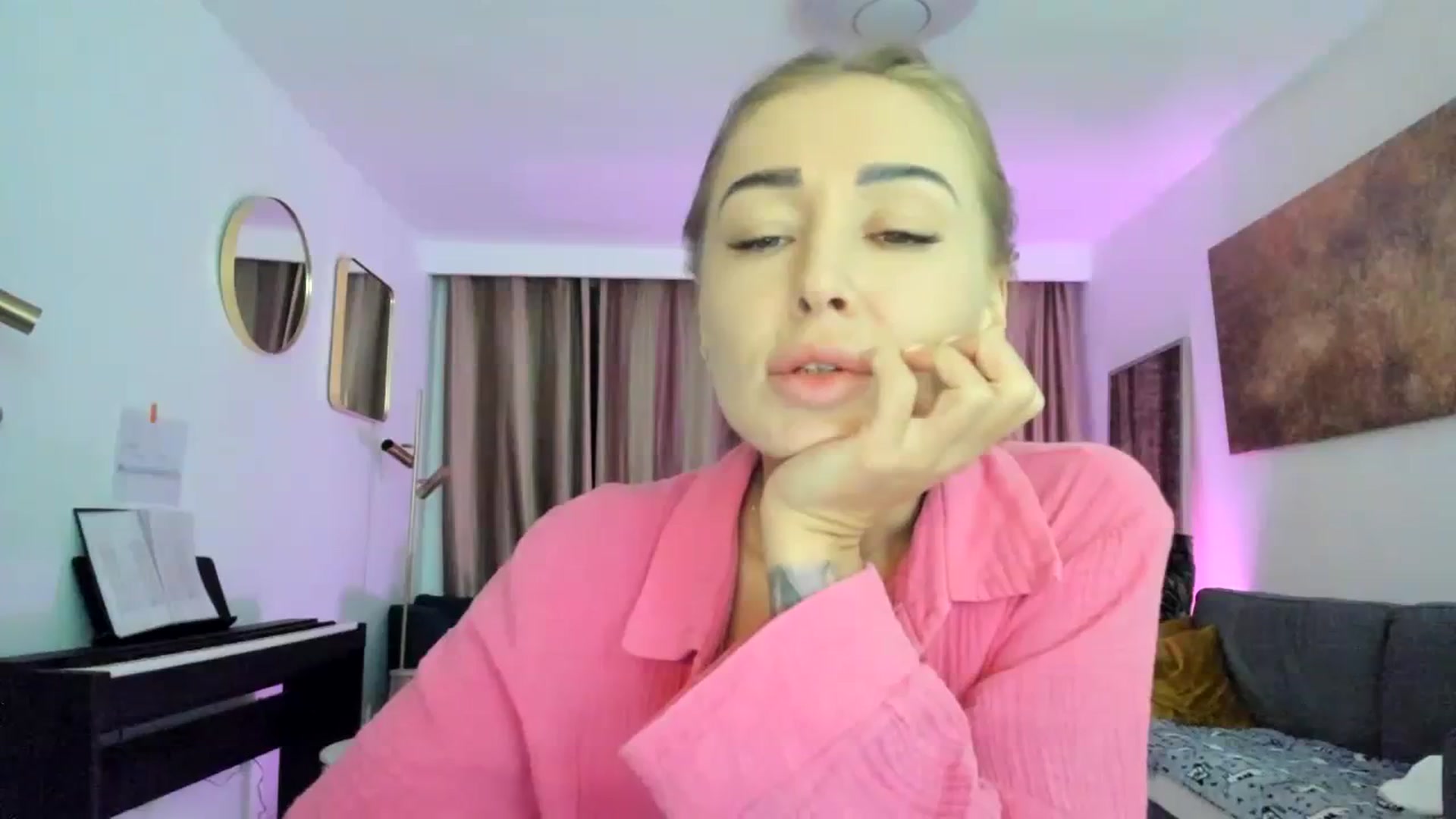 Gallery image thumbnail from AAA_Yas's myfreecams stream on, 02/11/2024, 23:24 image 9 of 20