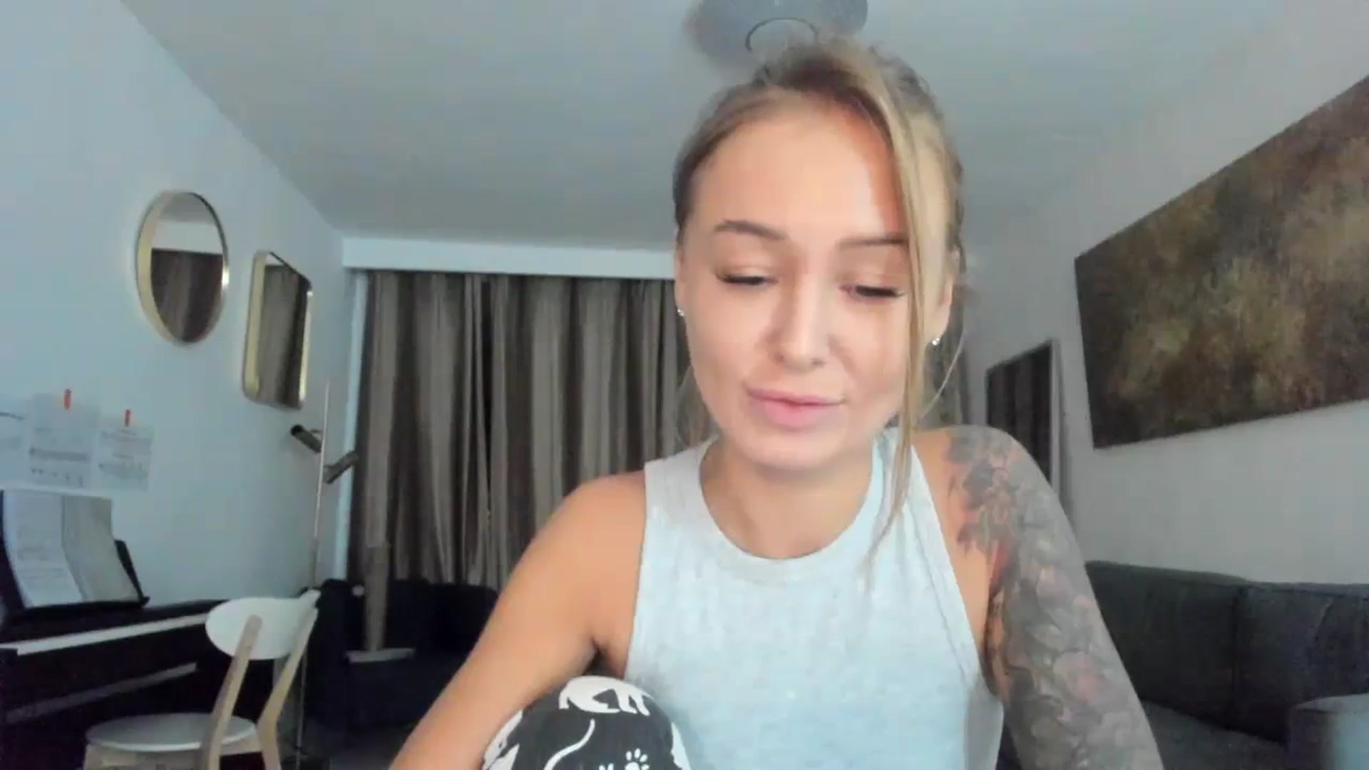 Gallery image thumbnail from AAA_Yas's myfreecams stream on, 03/04/2024, 22:10 image 11 of 20