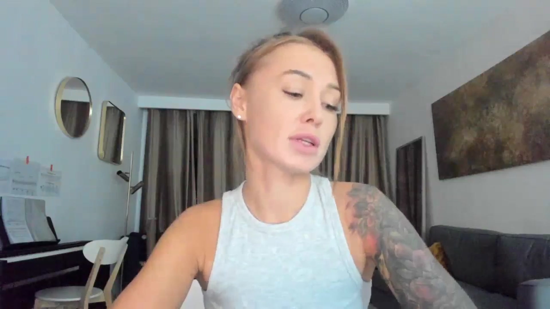 Gallery image thumbnail from AAA_Yas's myfreecams stream on, 03/04/2024, 22:10 image 9 of 20
