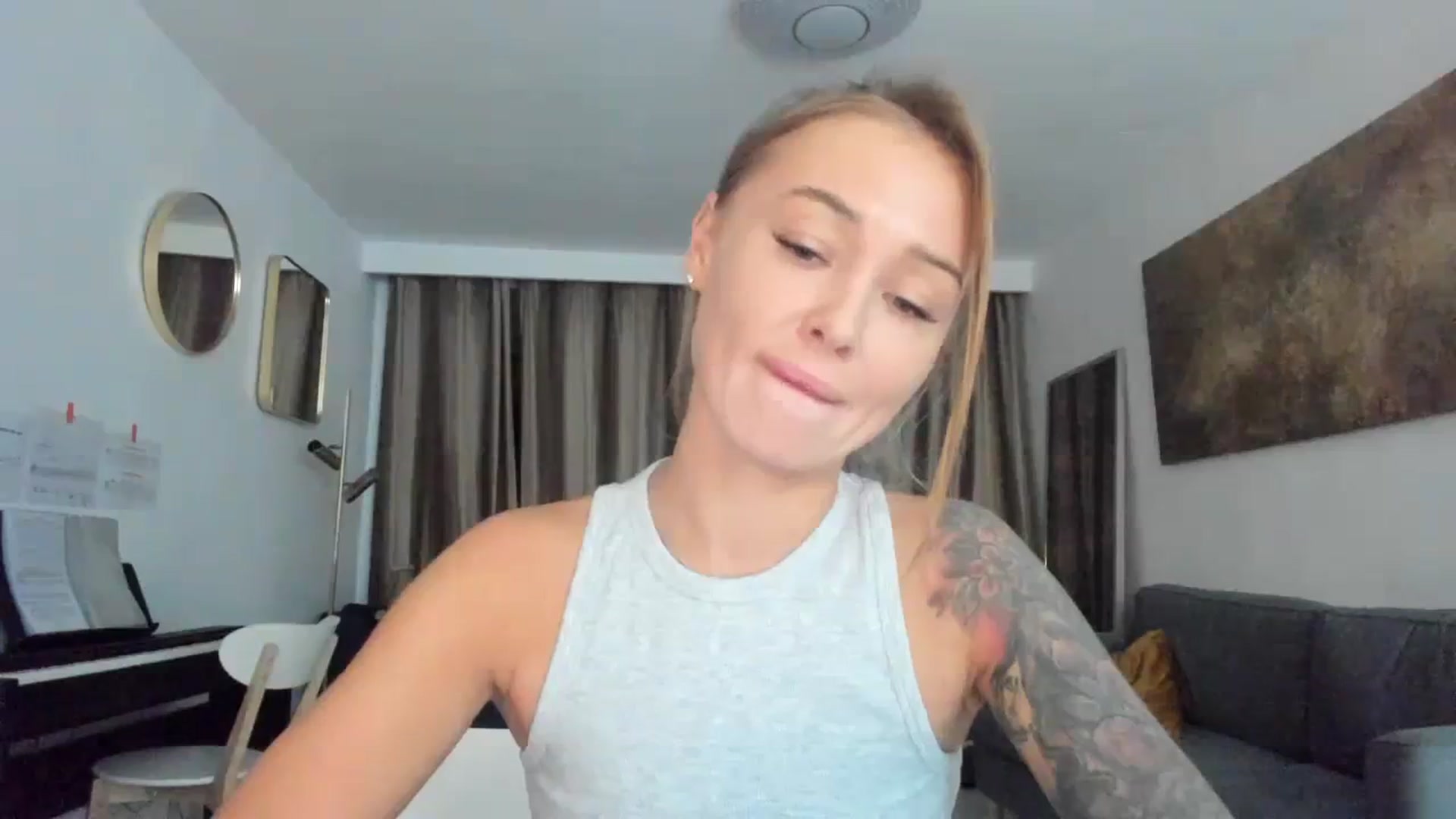 Gallery image thumbnail from AAA_Yas's myfreecams stream on, 03/04/2024, 22:10 image 5 of 20