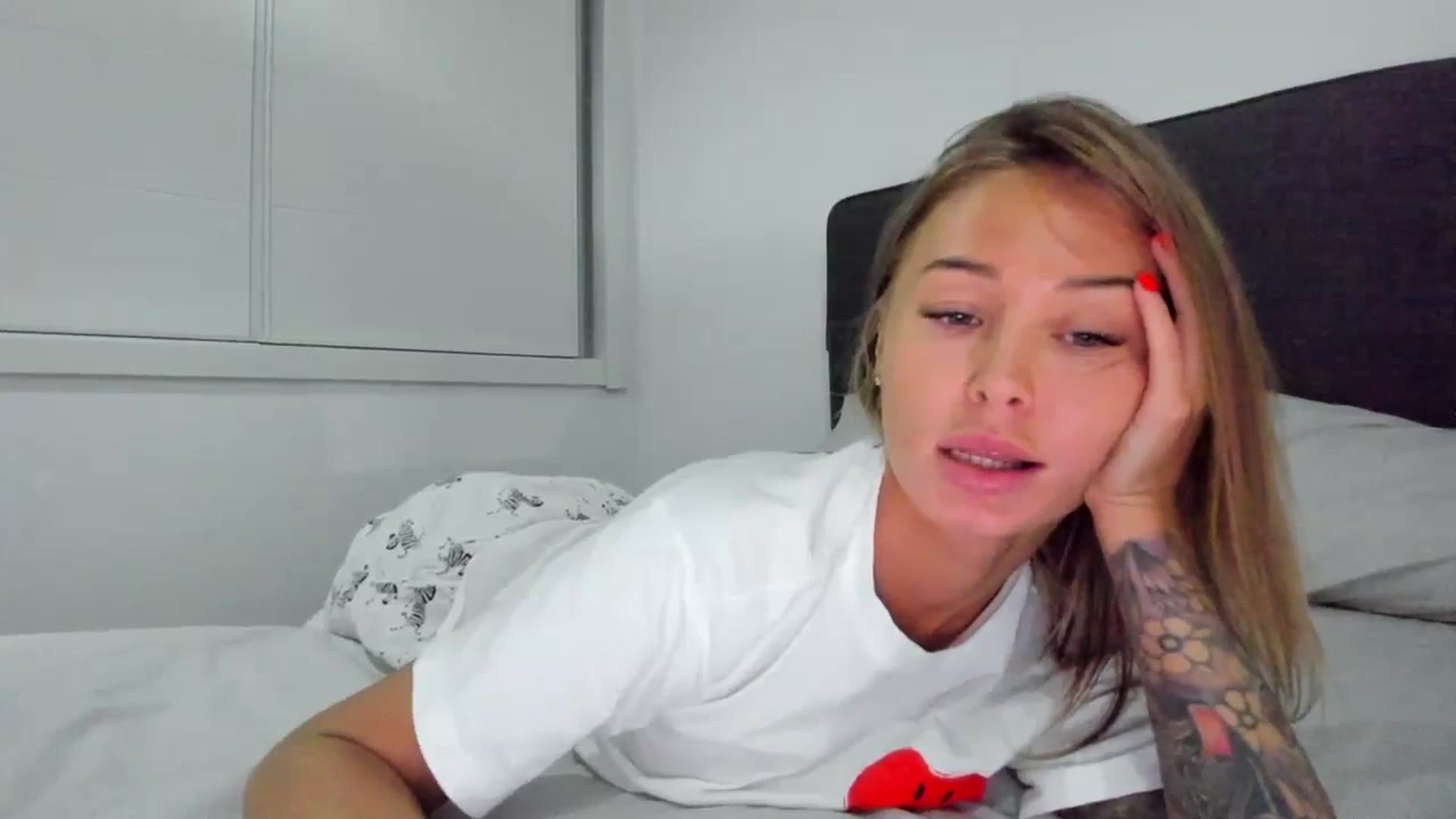 Gallery image thumbnail from AAA_Yas's myfreecams stream on, 03/07/2024, 19:32 image 8 of 20