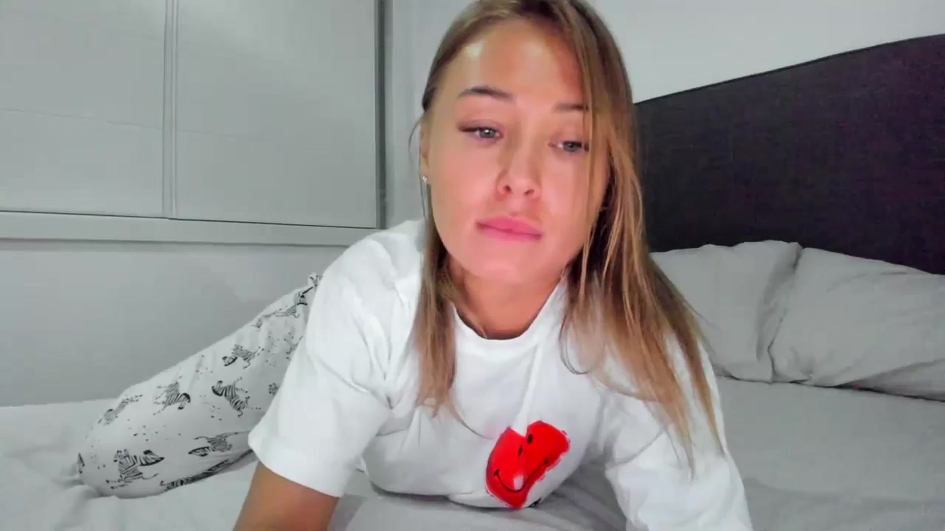 Gallery image thumbnail from AAA_Yas's myfreecams stream on, 03/07/2024, 19:32 image 4 of 20