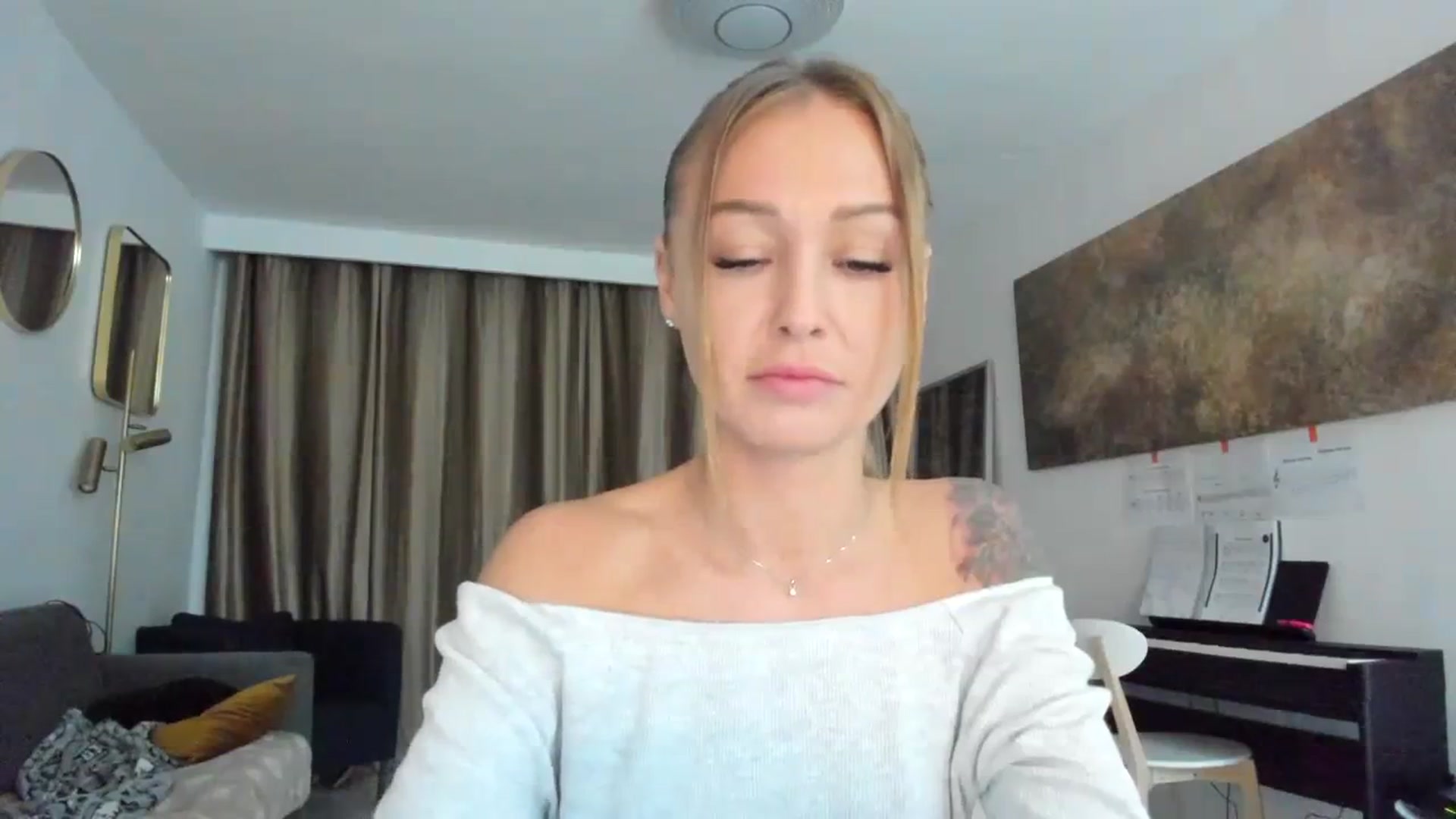 Gallery image thumbnail from AAA_Yas's myfreecams stream on, 03/22/2024, 21:39 image 16 of 20