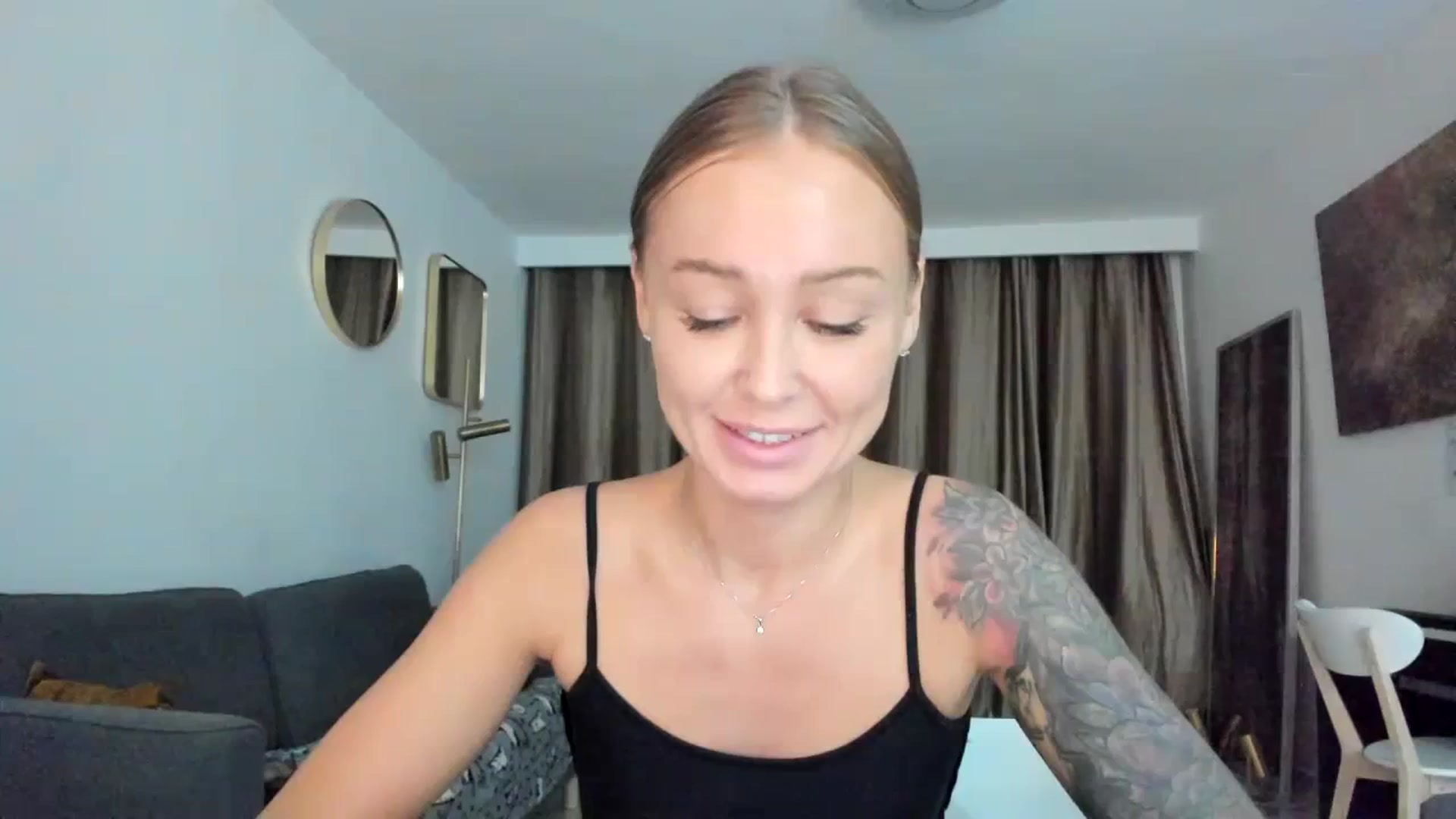 Gallery image thumbnail from AAA_Yas's myfreecams stream on, 03/27/2024, 21:53 image 2 of 20