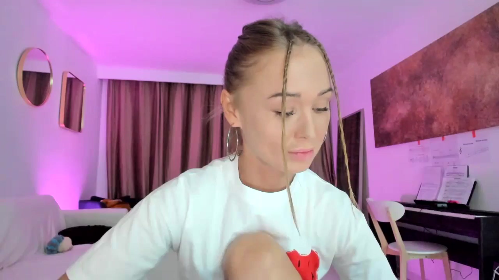 Gallery image thumbnail from AAA_Yas's myfreecams stream on, 04/25/2024, 21:34 image 9 of 20