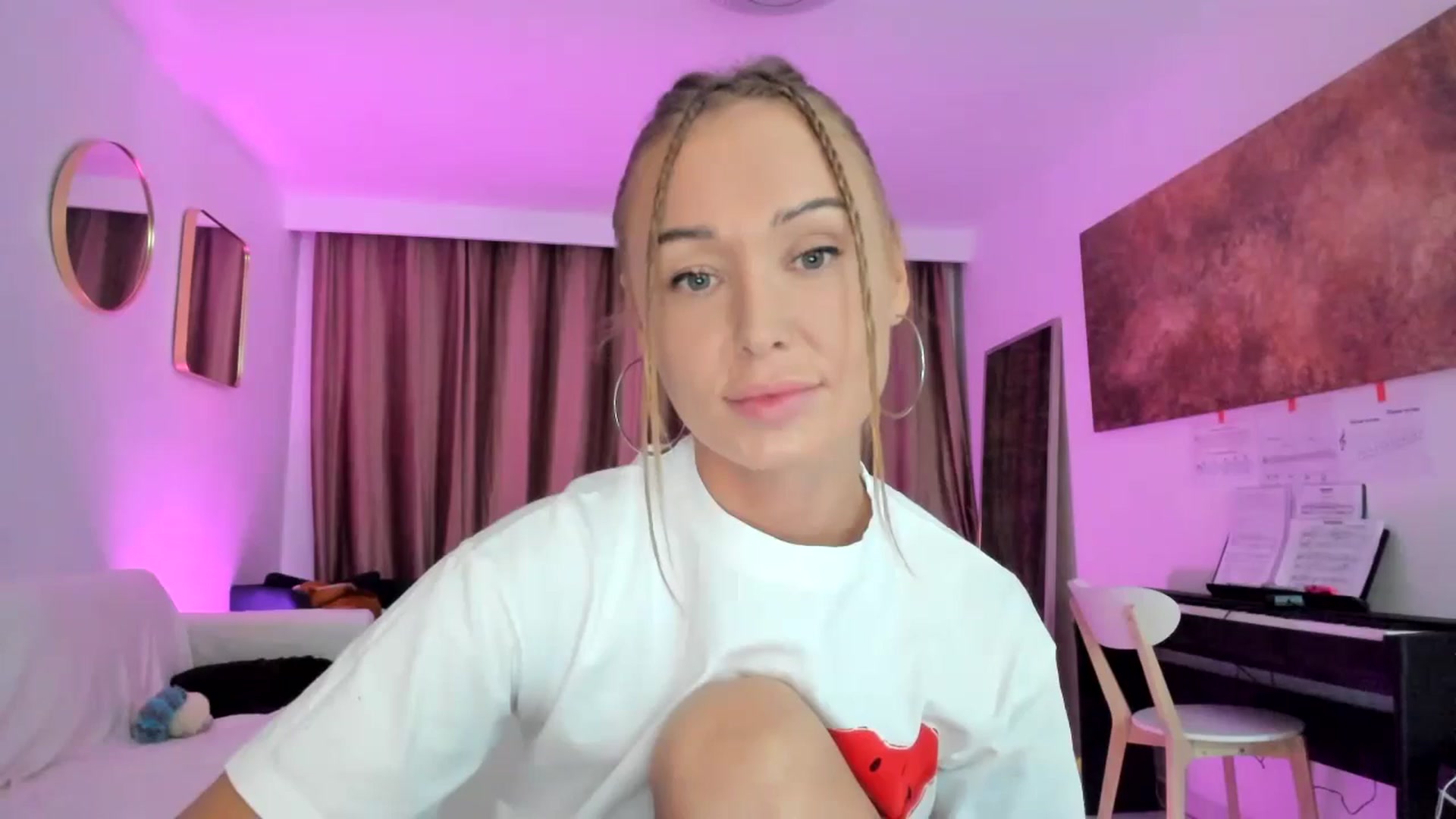 Gallery image thumbnail from AAA_Yas's myfreecams stream on, 04/25/2024, 21:34 image 18 of 20
