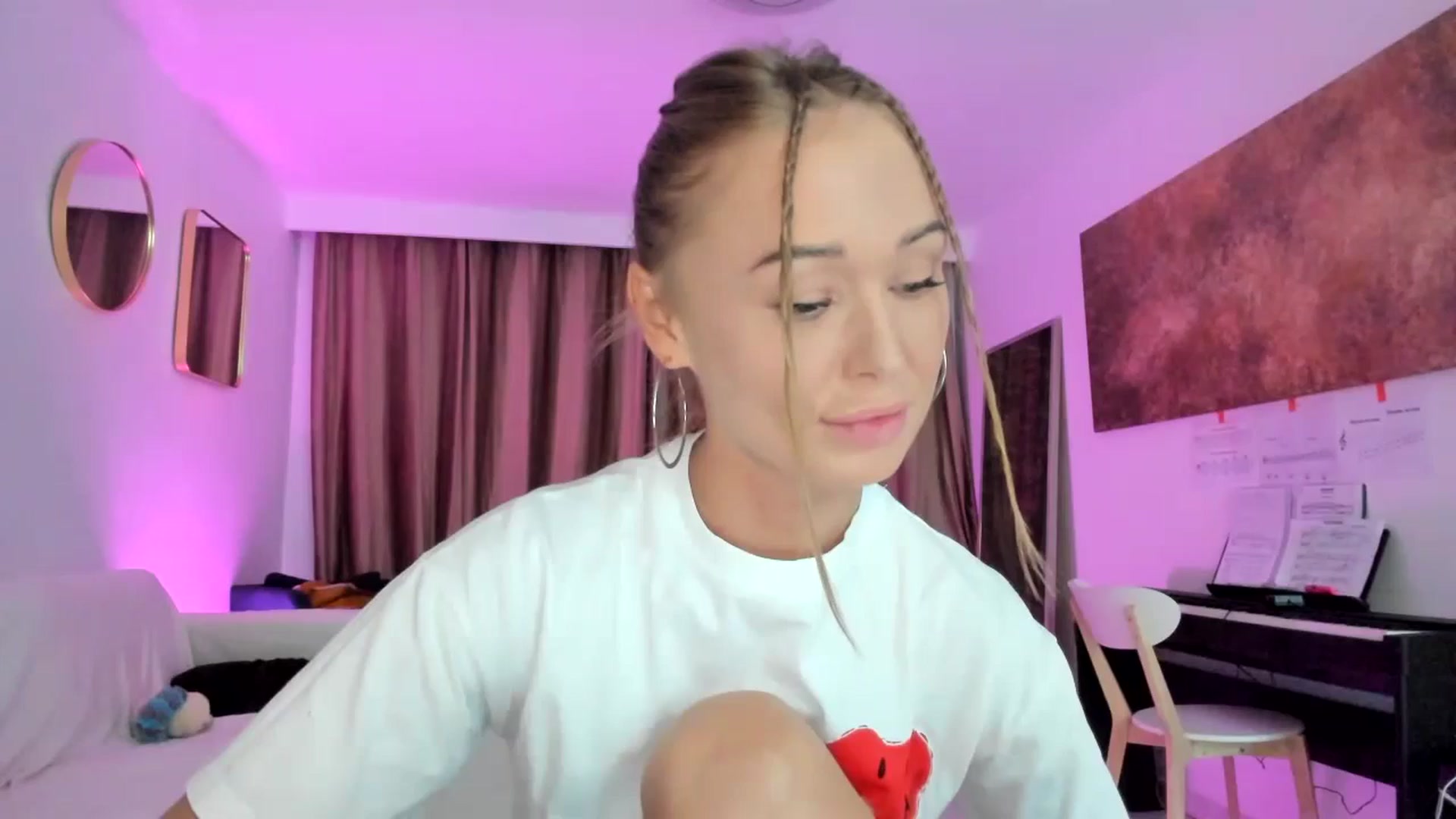 Gallery image thumbnail from AAA_Yas's myfreecams stream on, 04/25/2024, 21:34 image 6 of 20