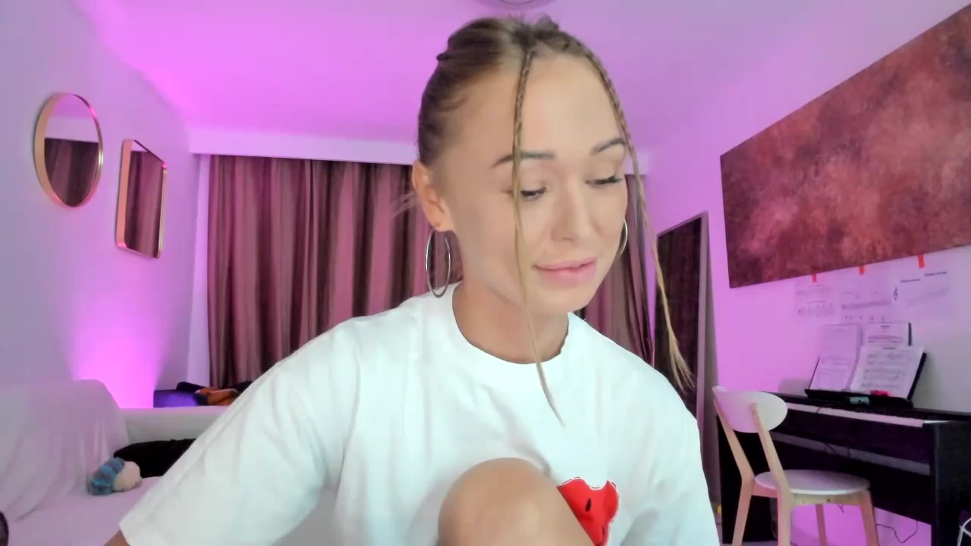 Gallery image thumbnail from AAA_Yas's myfreecams stream on, 04/25/2024, 21:34 image 4 of 20