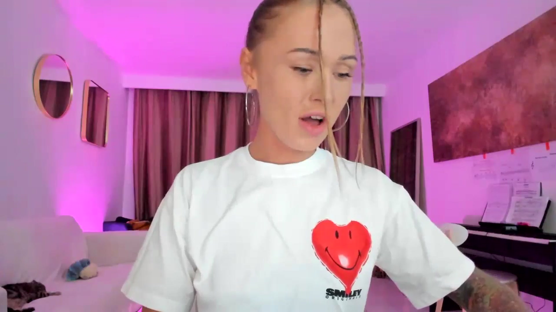 Gallery image thumbnail from AAA_Yas's myfreecams stream on, 04/25/2024, 22:36 image 18 of 20