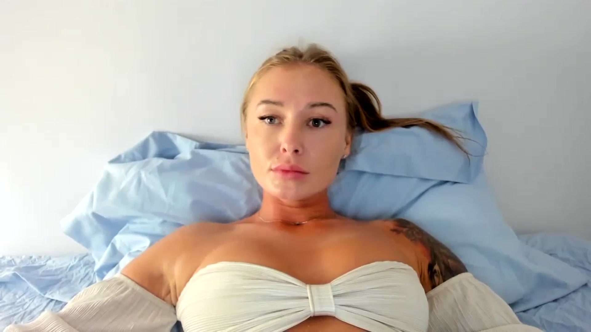 Gallery image thumbnail from AAA_Yas's myfreecams stream on, 05/10/2024, 20:28 image 14 of 20