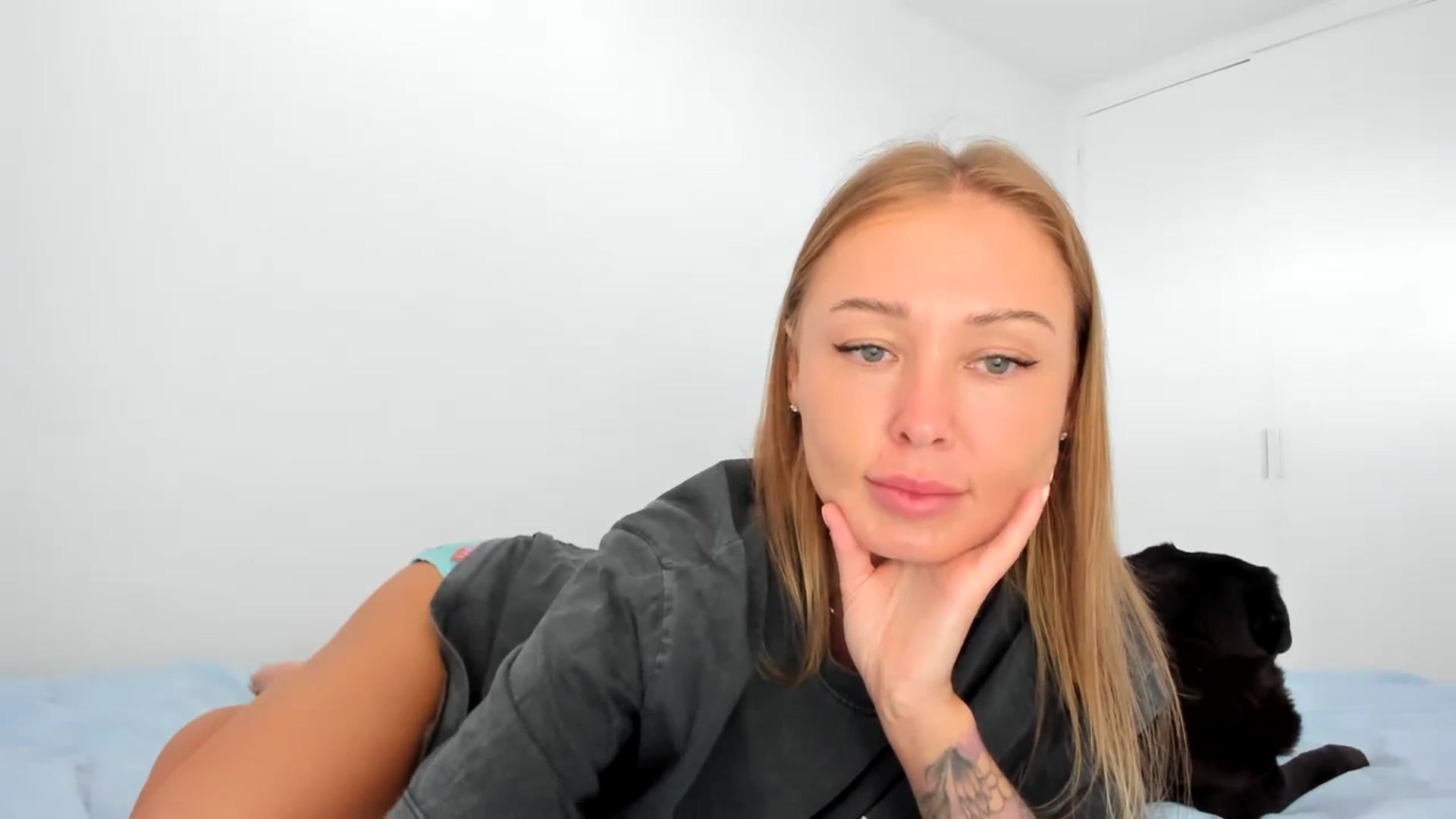 Gallery image thumbnail from AAA_Yas's myfreecams stream on, 05/11/2024, 17:53 image 6 of 20